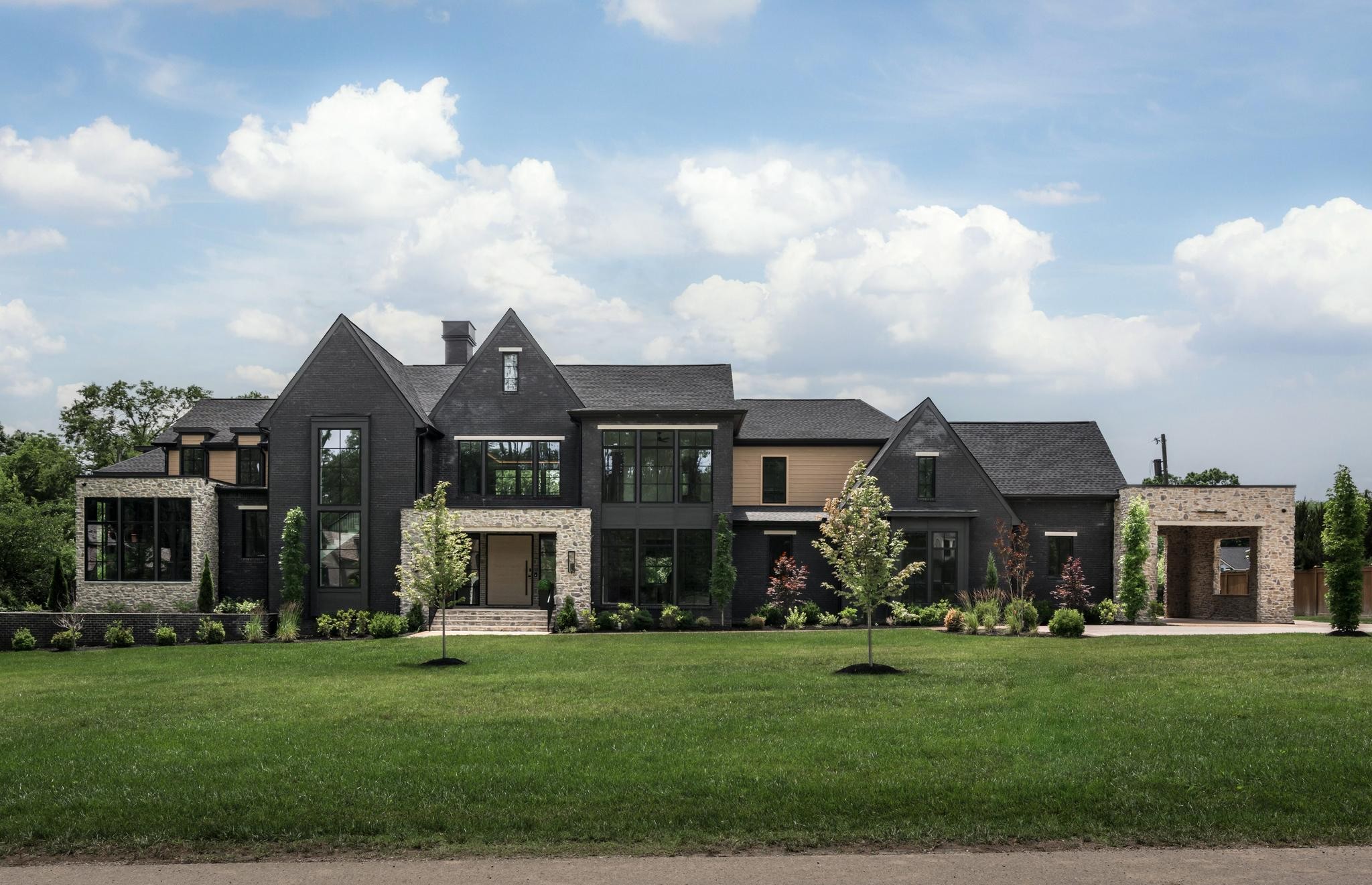 325 Gun Club Rd, Nashville, TN 37205