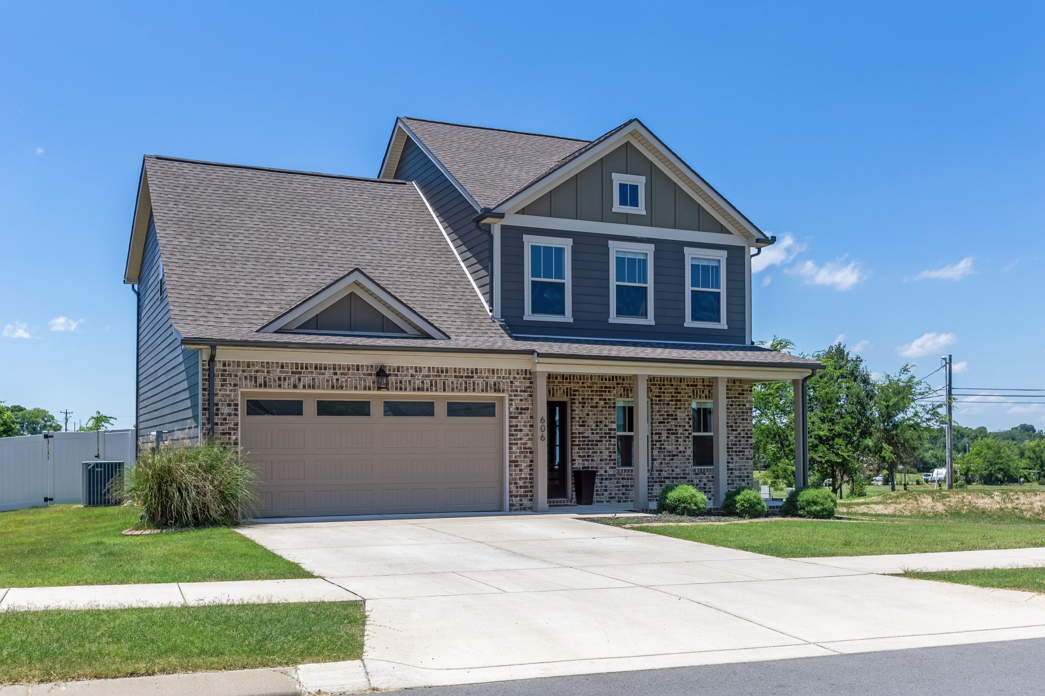 606 Bella Ct, Lebanon, TN 37087