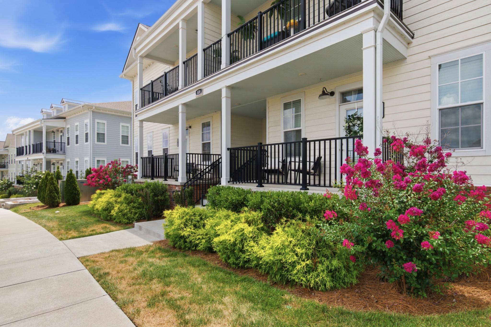 828 Goswell Dr #102, Nolensville, TN 37135