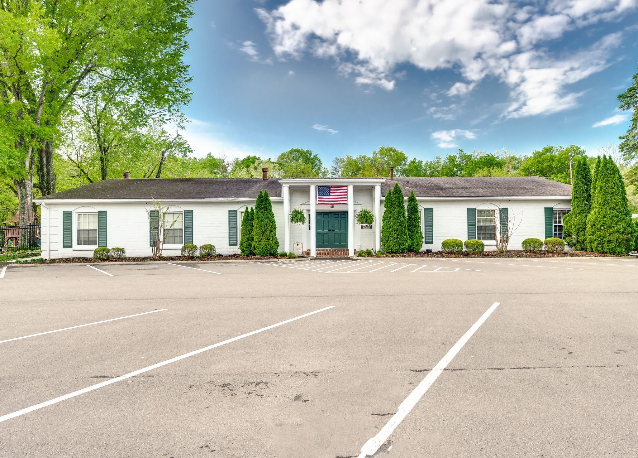 1937 Shamrock Dr, Brentwood, TN 37027