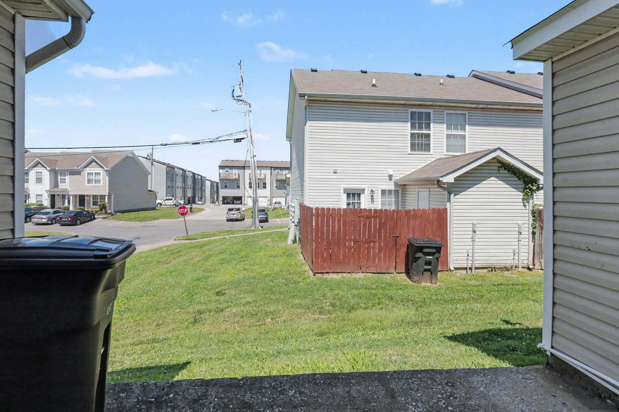 4003 Cody Dr, La Vergne, TN 37086