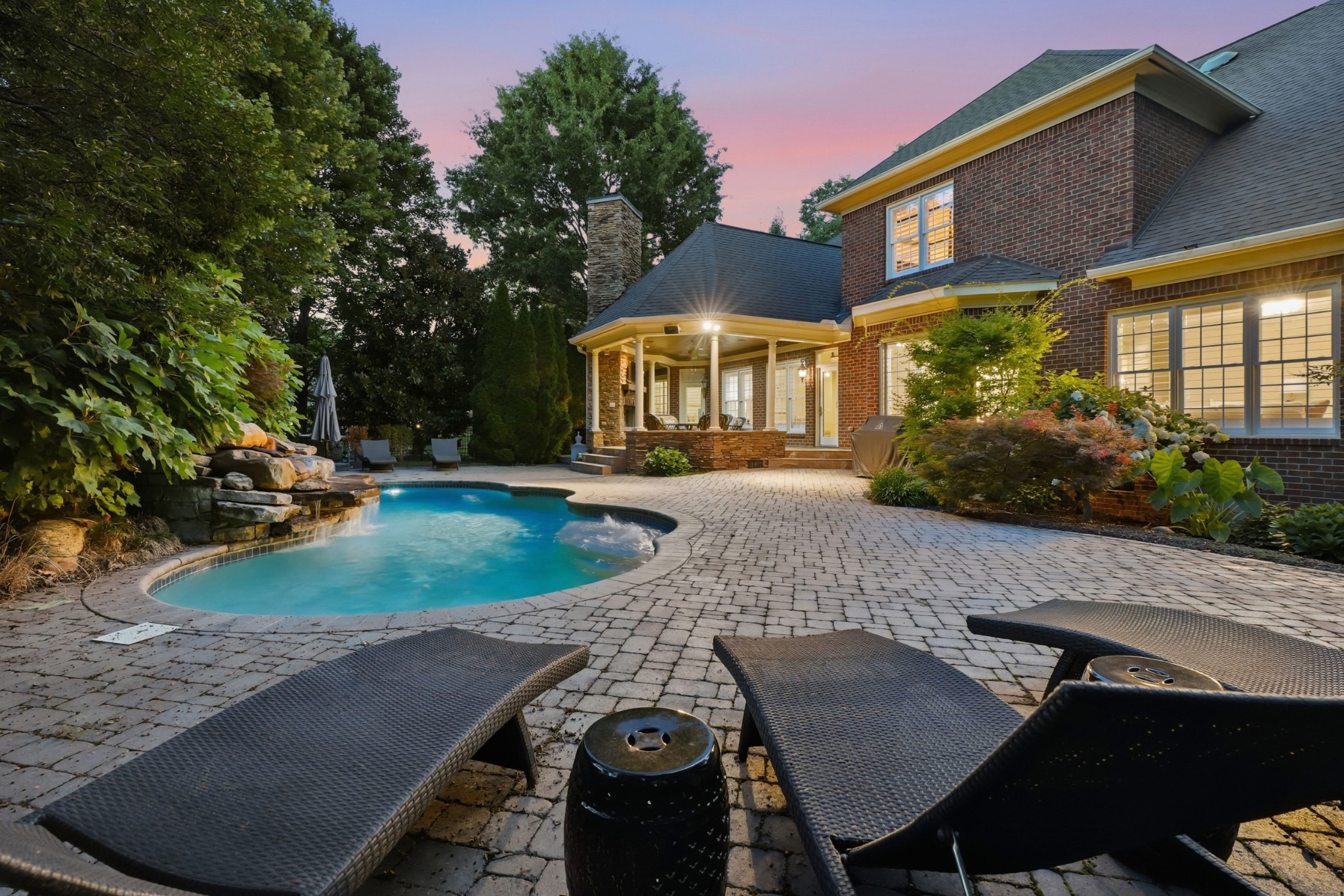 1136 Haverhill Dr, Brentwood, TN 37027