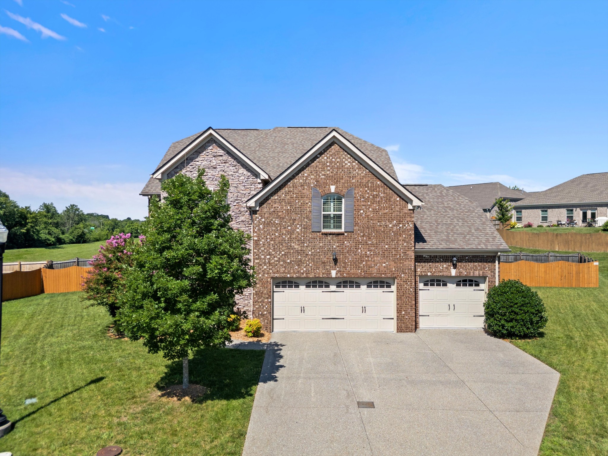 995 Waterstone Dr, Lebanon, TN 37090