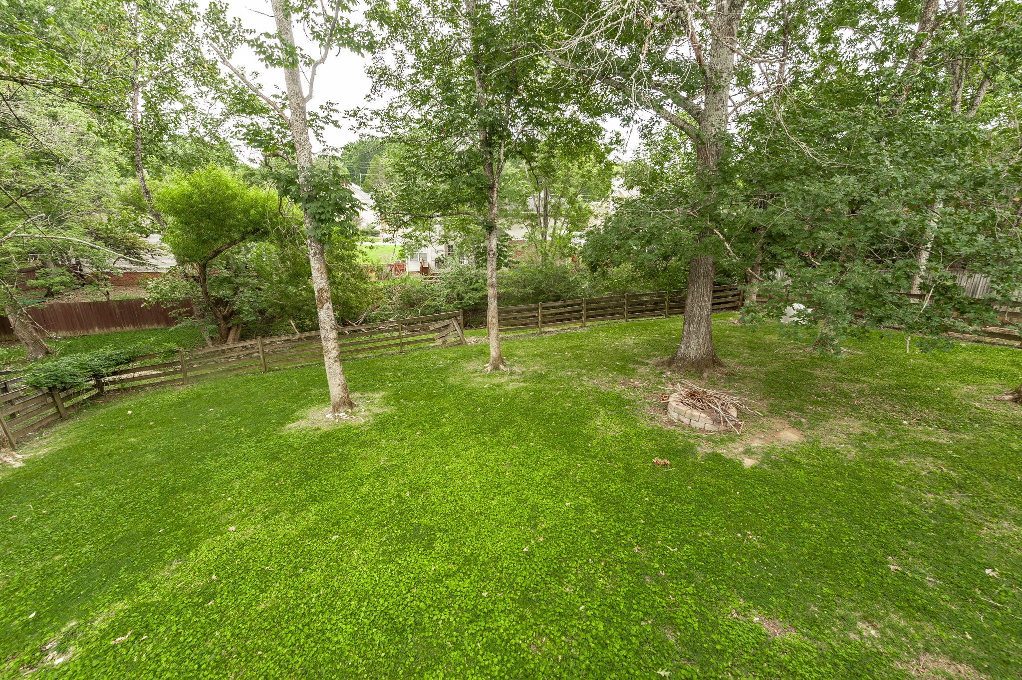 2010 Woods Rn, Mount Juliet, TN 37122