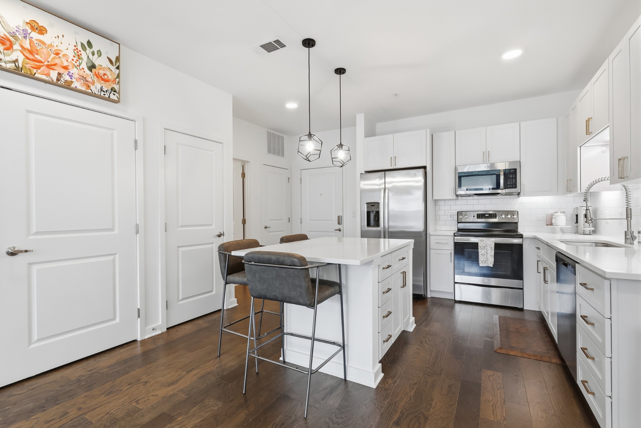 1677 54th Ave N #320, Nashville, TN 37209