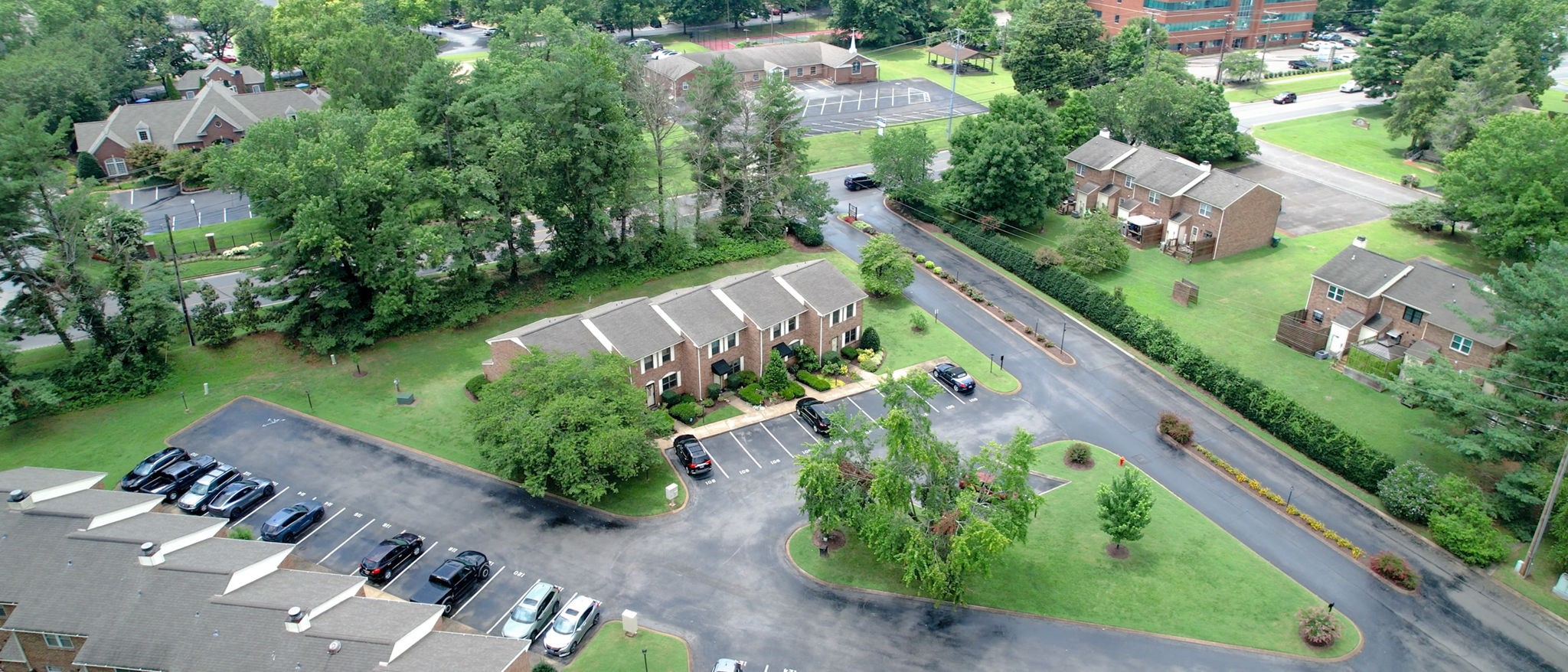 102 Thistle Ln, Hermitage, TN 37076