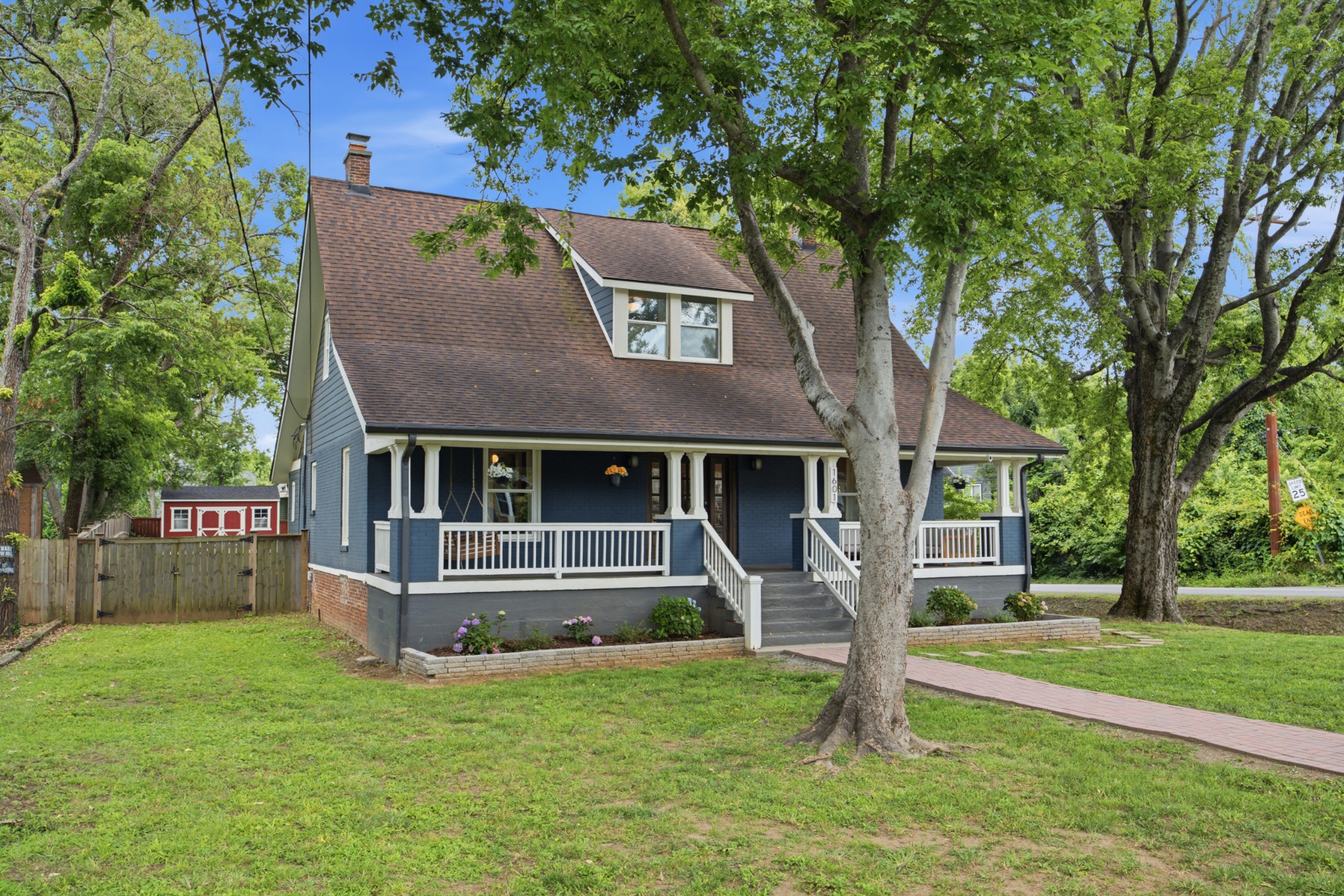 1601 Jones Ave, Nashville, TN 37207