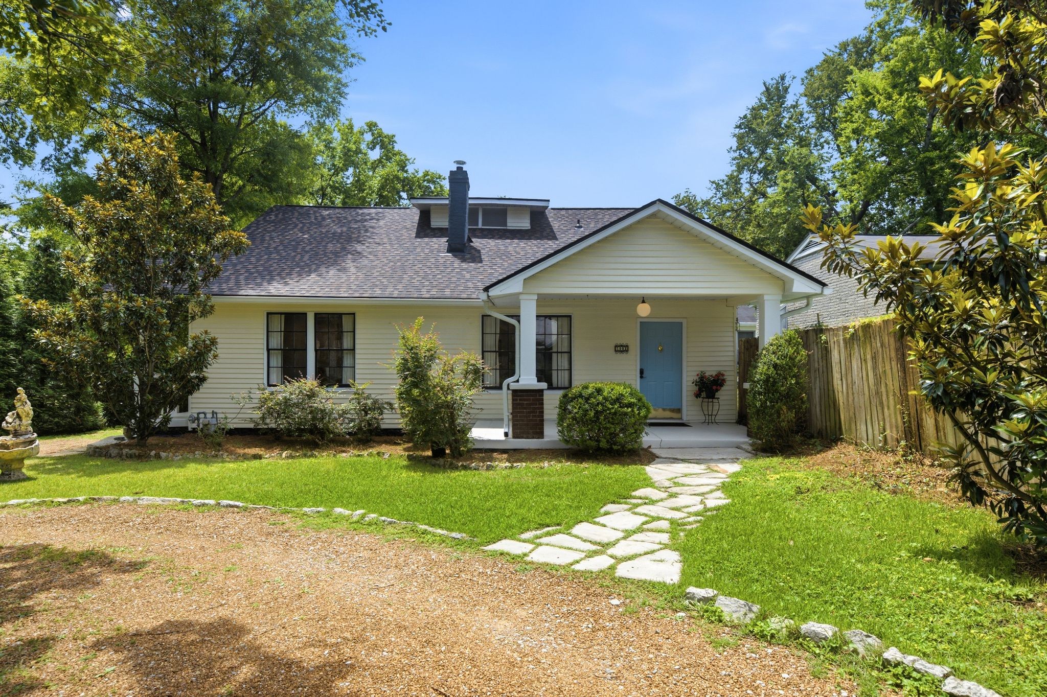 1230 Shelton Ave, Nashville, TN 37216