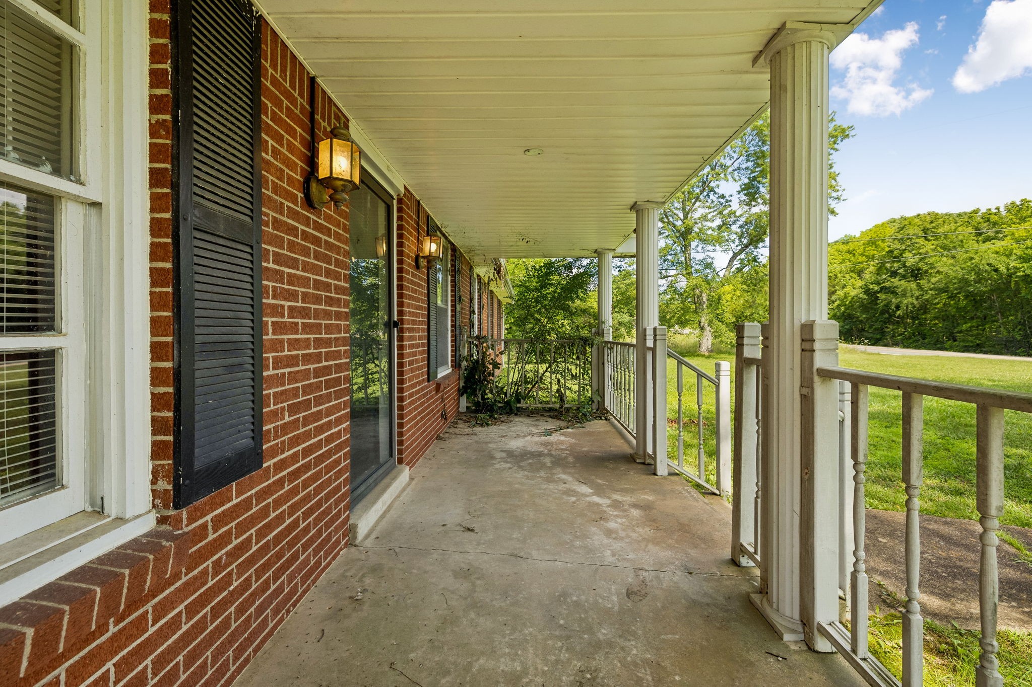 3320 Highway 49 E, Charlotte, TN 37036