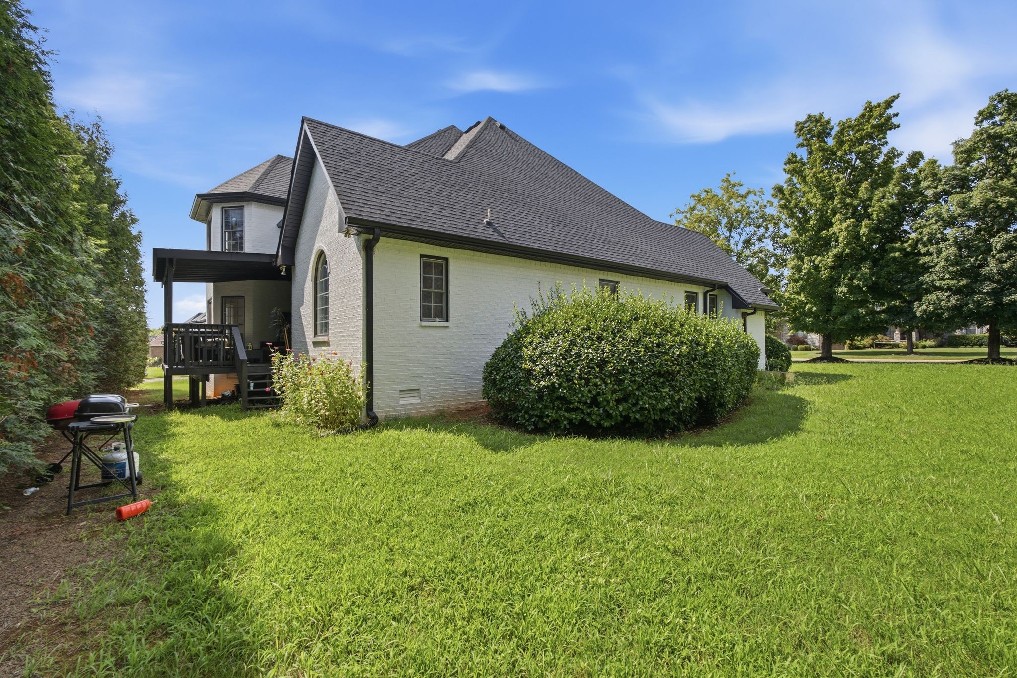 2205 Oakleigh Dr, Murfreesboro, TN 37129