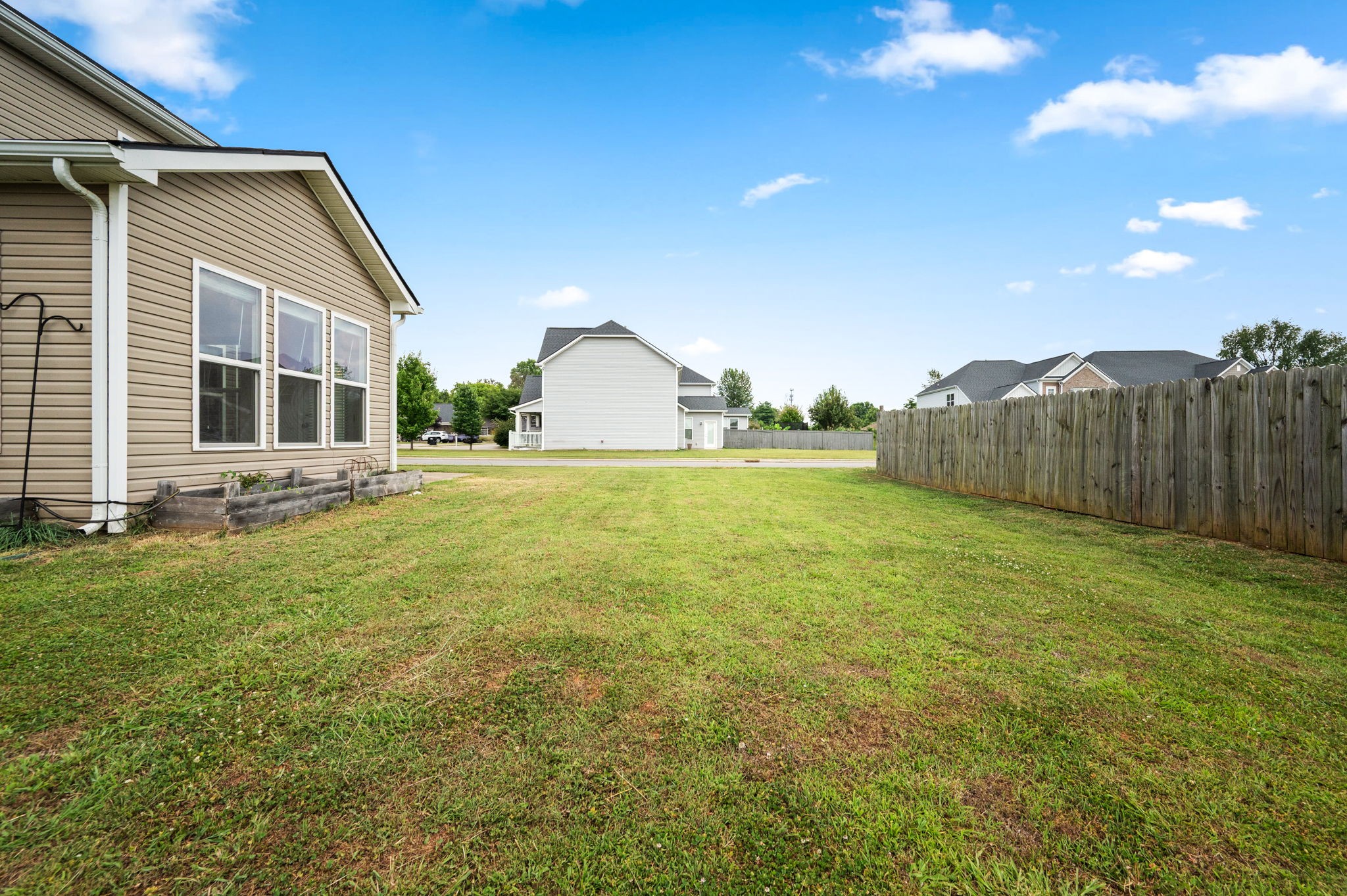 2505 Miranda Dr, Murfreesboro, TN 37128