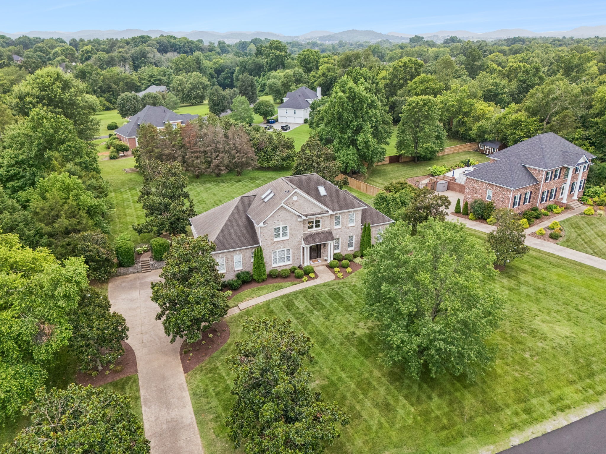 2235 Avery Valley Dr, Franklin, TN 37067