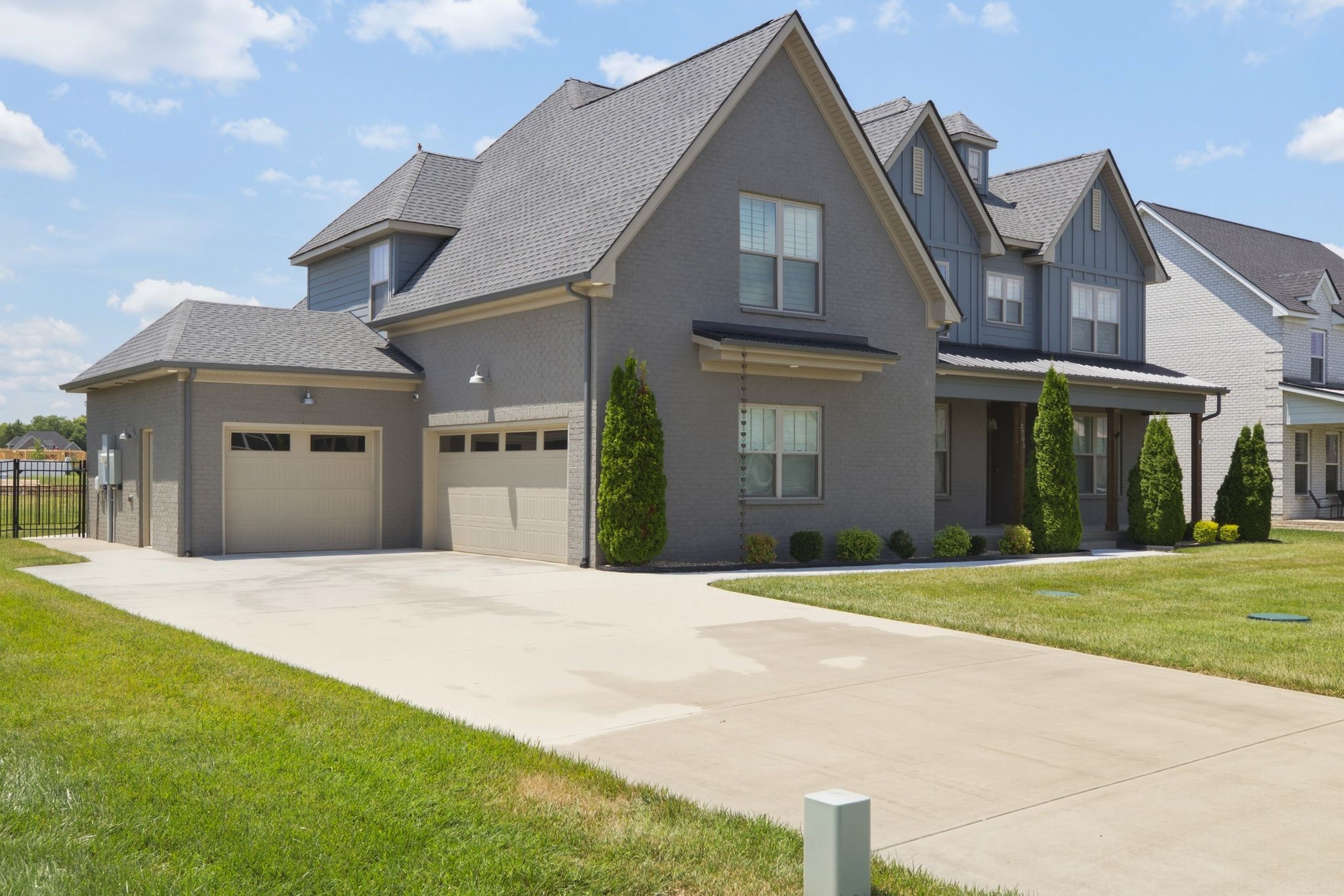 3705 Carriage Dr, Murfreesboro, TN 37128