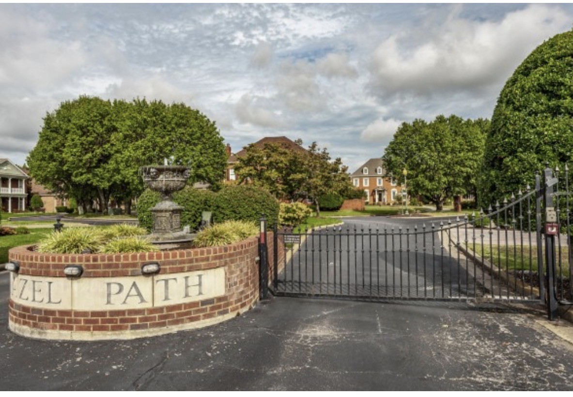 111 Carriage Way, Hendersonville, TN 37075