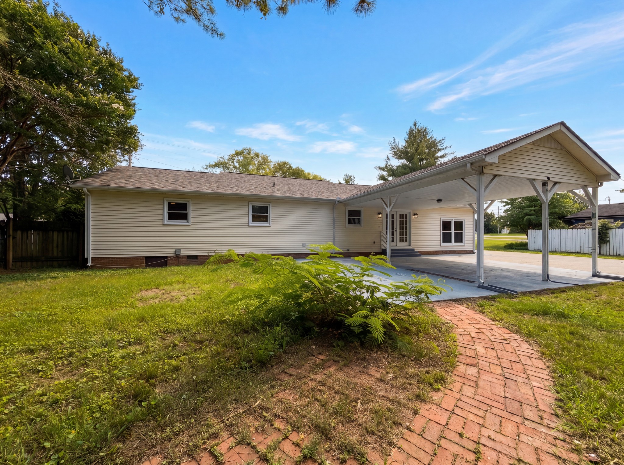 4023 Cavalier Dr, Murfreesboro, TN 37129