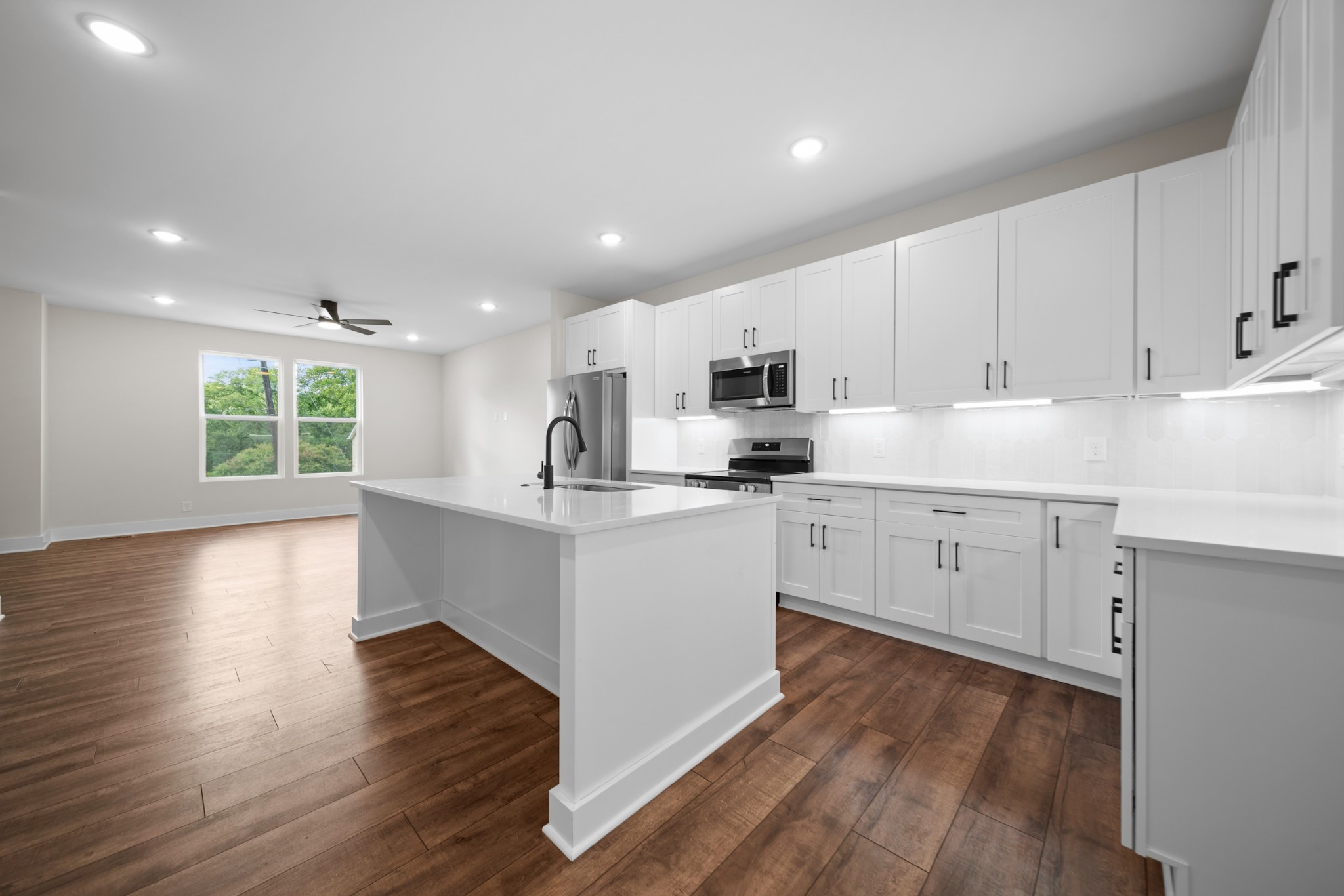 4929 Leesa Ann Ln, Hermitage, TN 37076