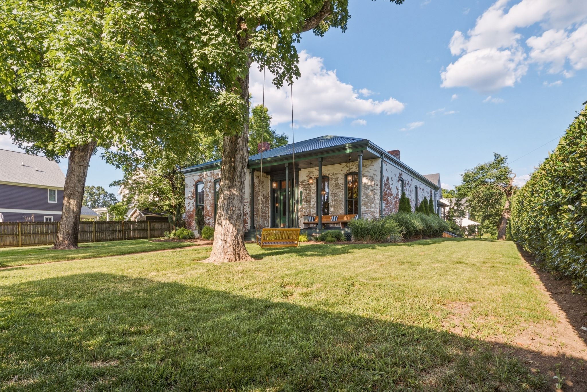 909 Manila Ave, Nashville, TN 37206