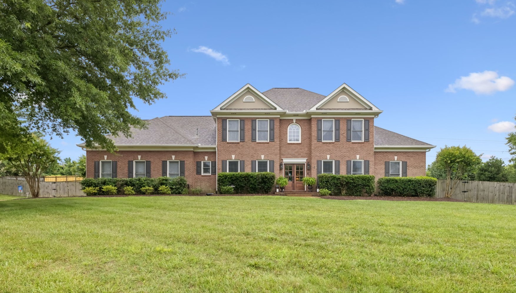 8203 Alamo Rd, Brentwood, TN 37027