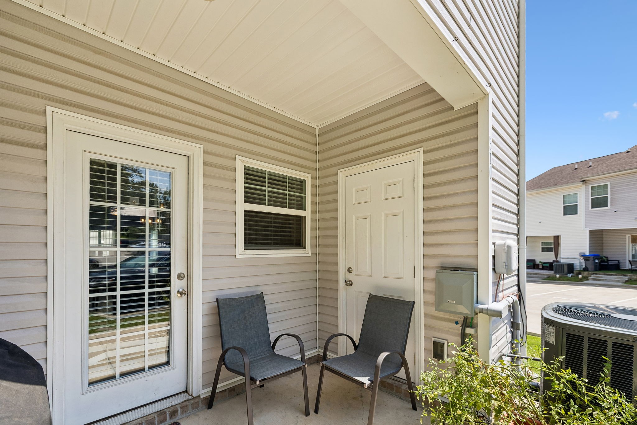 510 Moshe Flam Pl, La Vergne, TN 37086