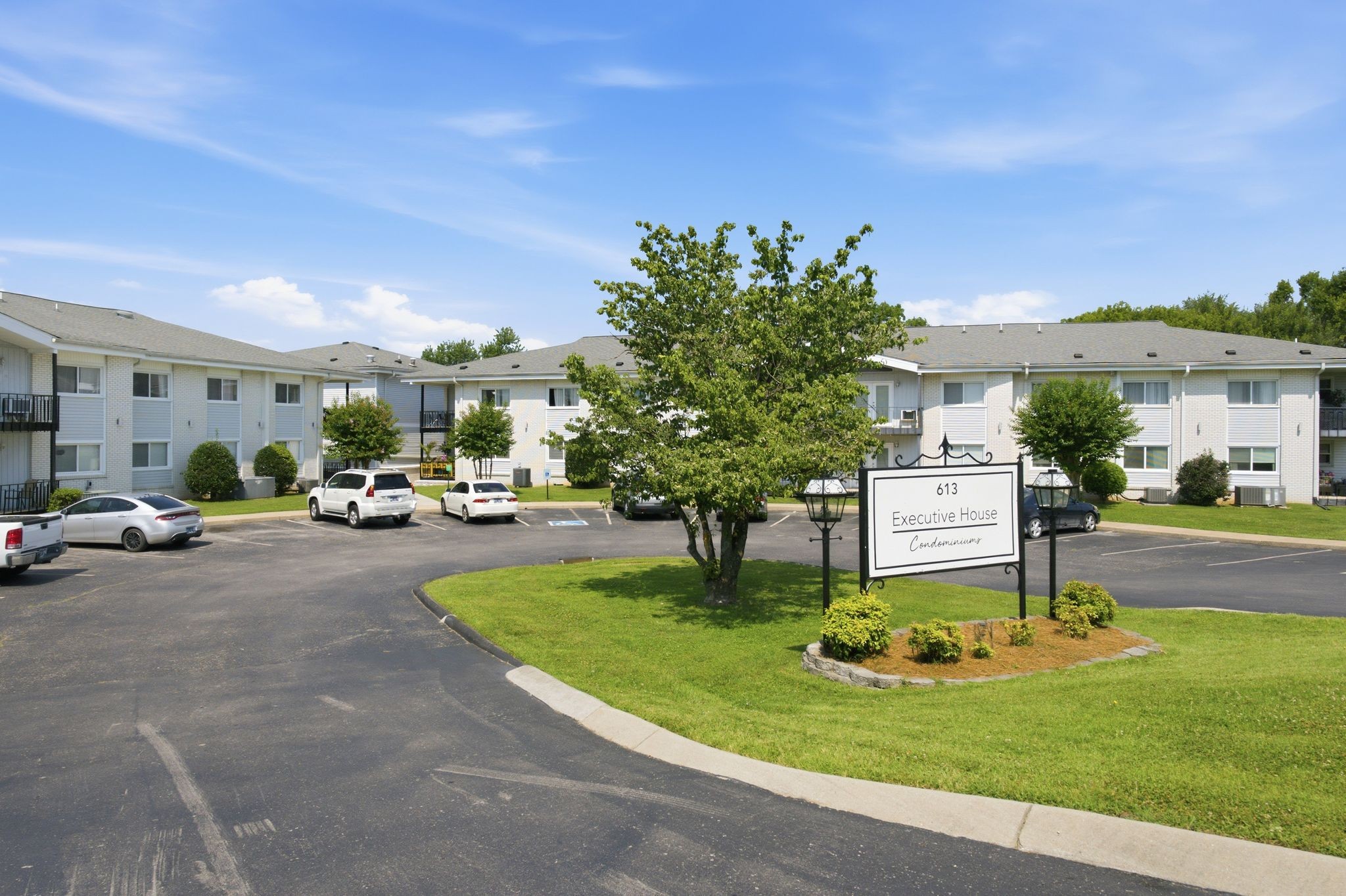613 Hillsboro Rd #D28, Franklin, TN 37064