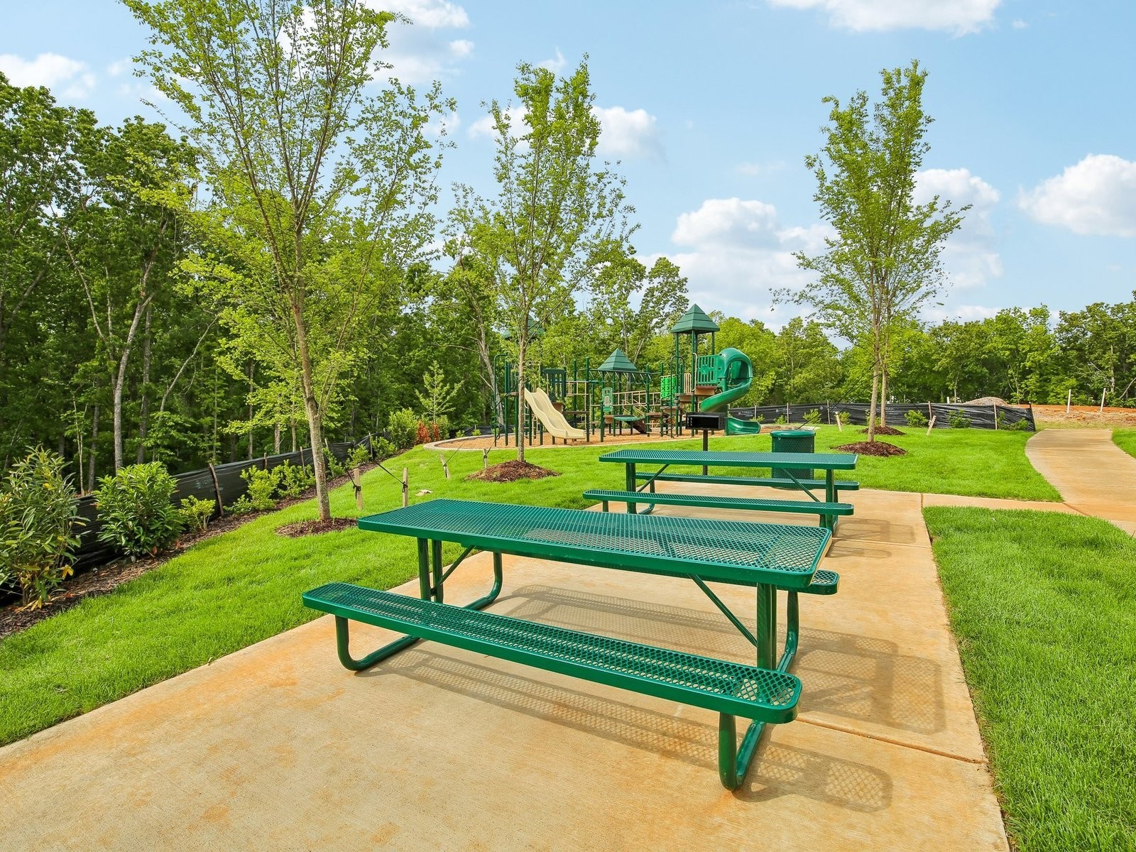 7163 Cedarcrest Ct, Fairview, TN 37062