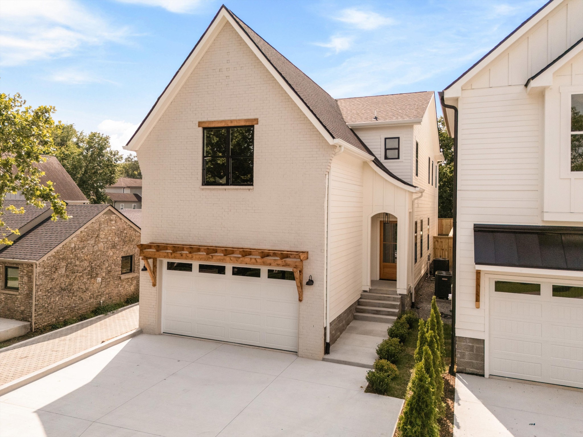 1520A Corder Dr, Nashville, TN 37206