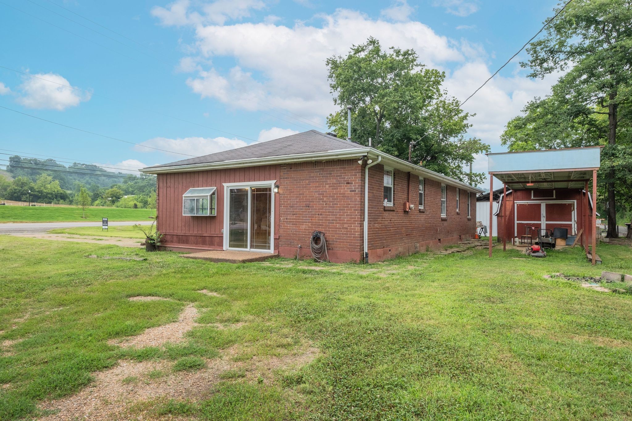 1329 Louisville Hwy, Goodlettsville, TN 37072