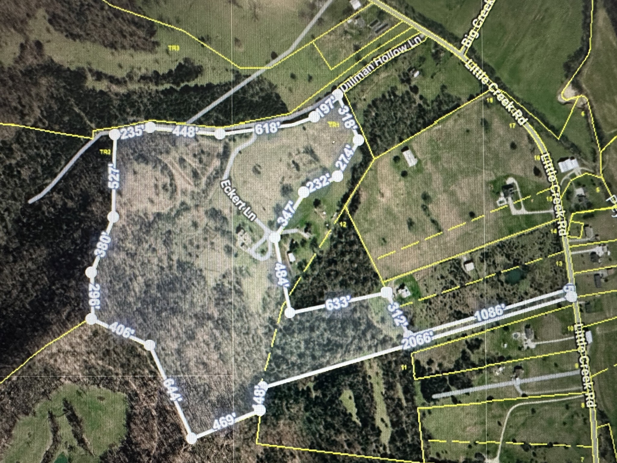 16 Eckert Ln, Pleasant Shade, TN 37145