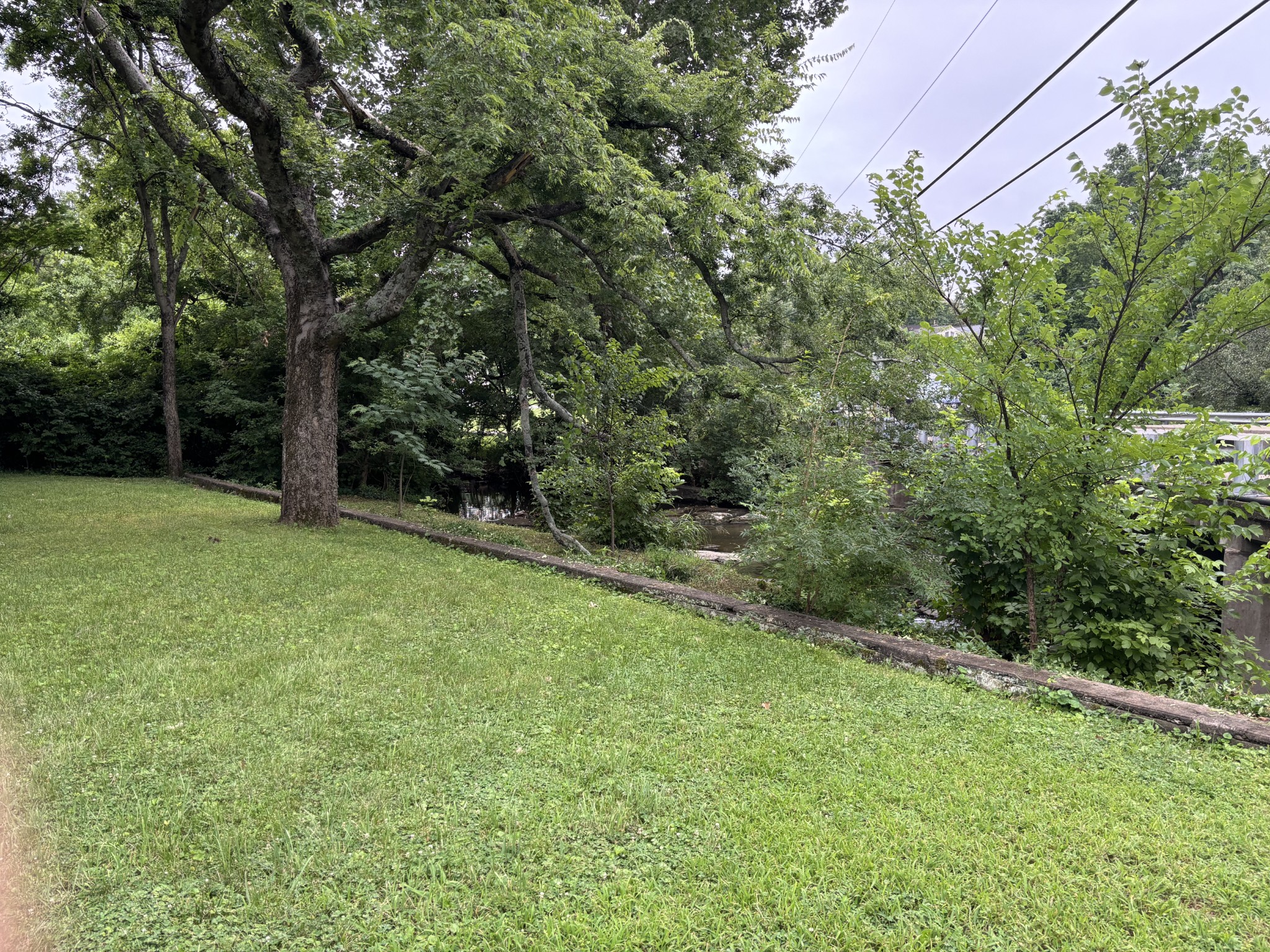 3836 Cross Creek Rd, Nashville, TN 37215