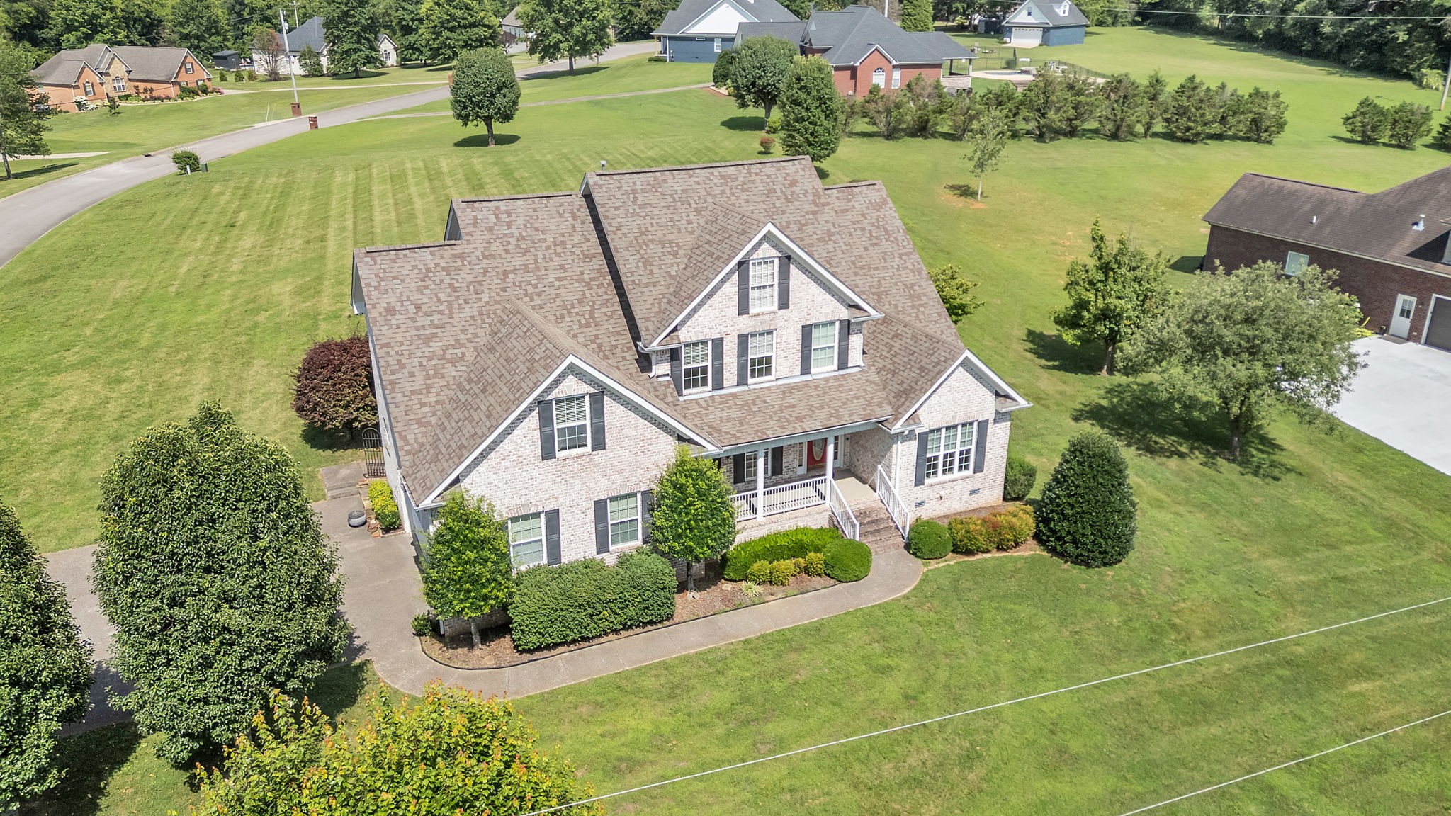 2322 Glennridge Rd, Columbia, TN 38401