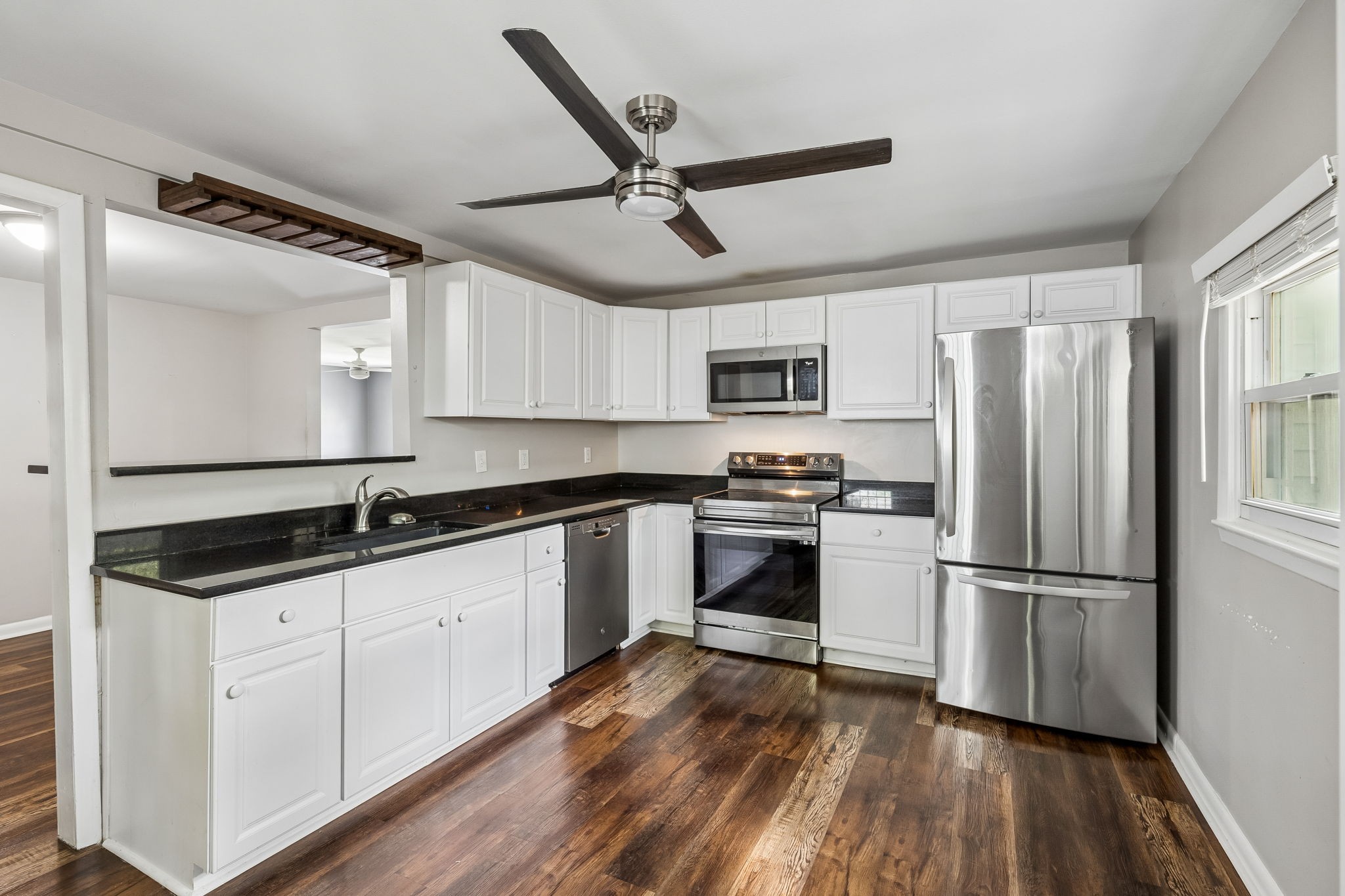 1011 Matthews Ave, Nashville, TN 37216