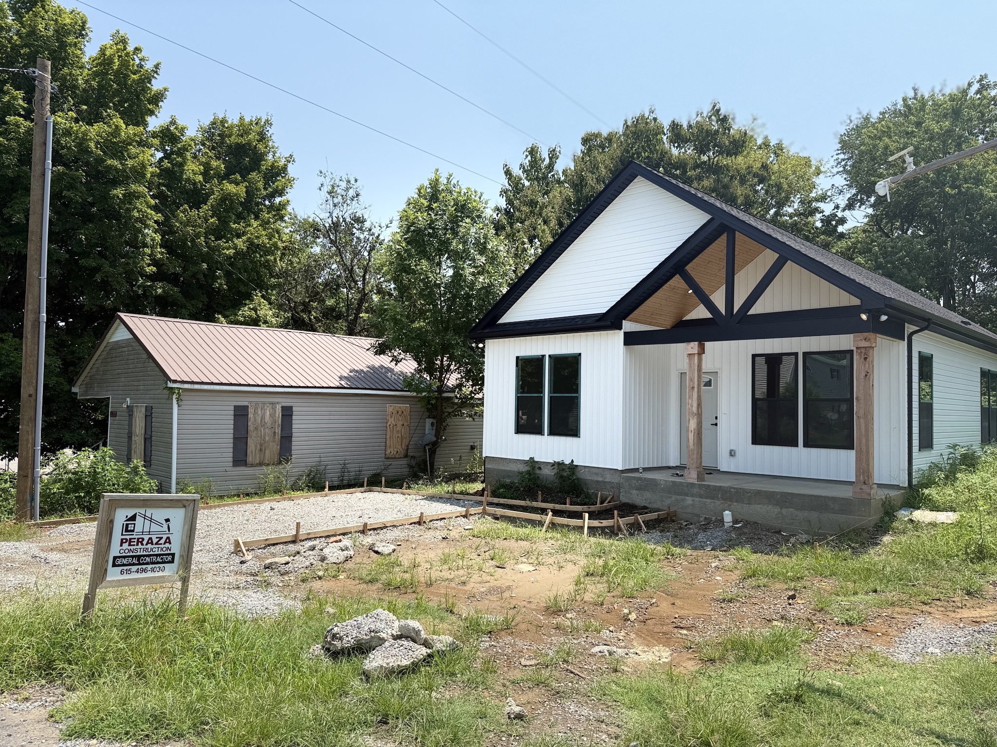 203 15th Ave E, Springfield, TN 37172