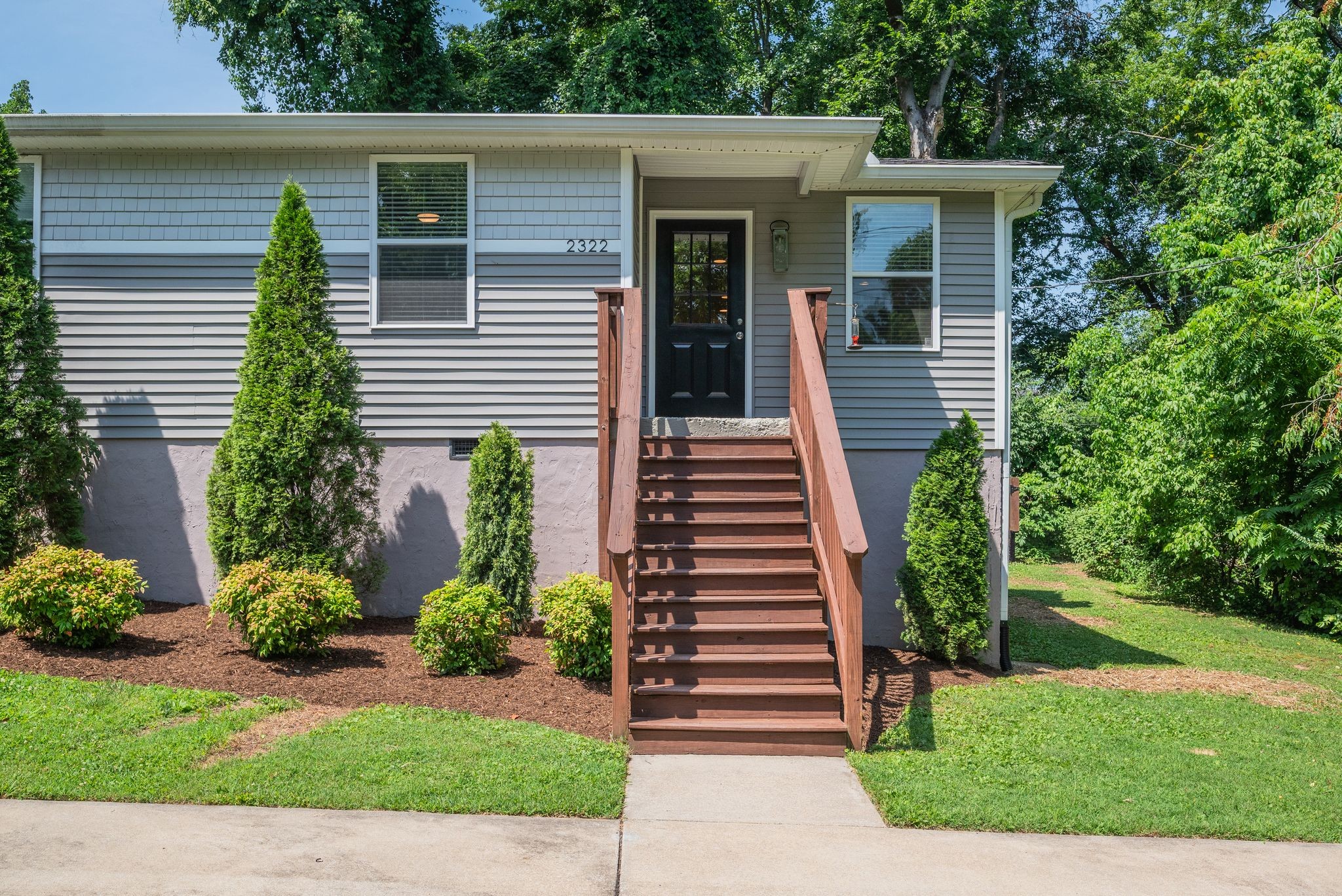 2322 Hidden Terrace Ct, Nashville, TN 37216