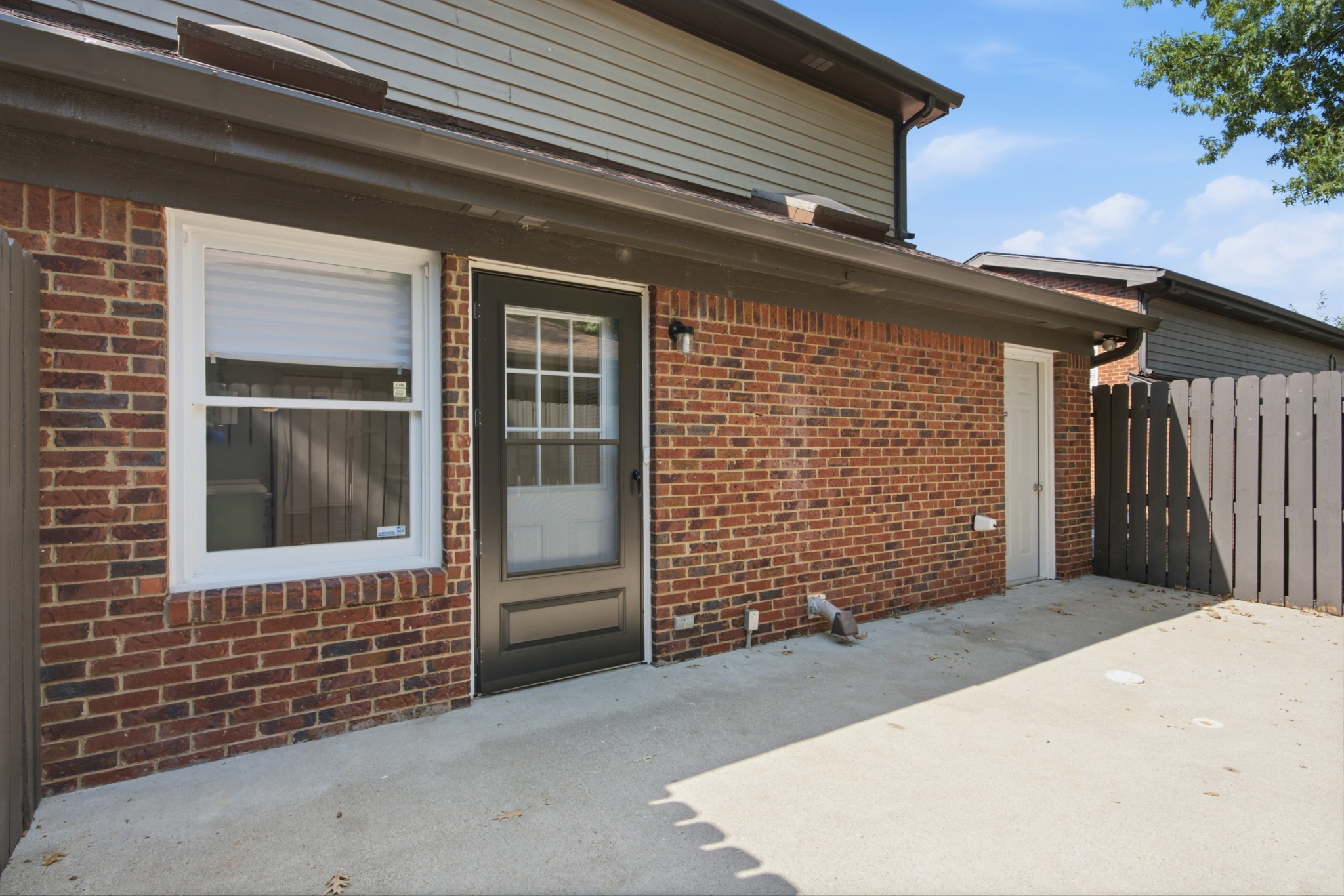 113 Highland Villa Dr, Nashville, TN 37211