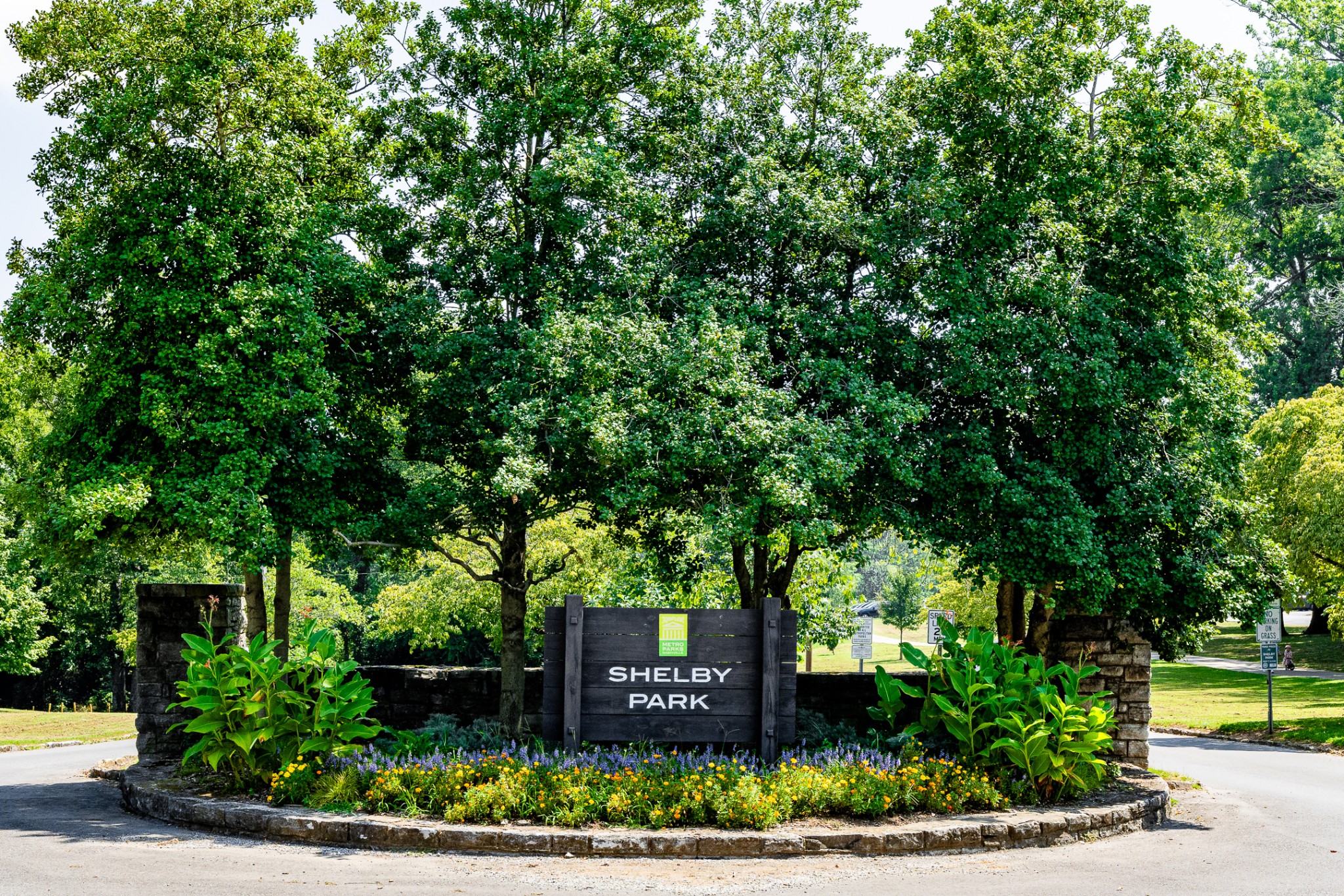 715 Newhall Dr, Nashville, TN 37206