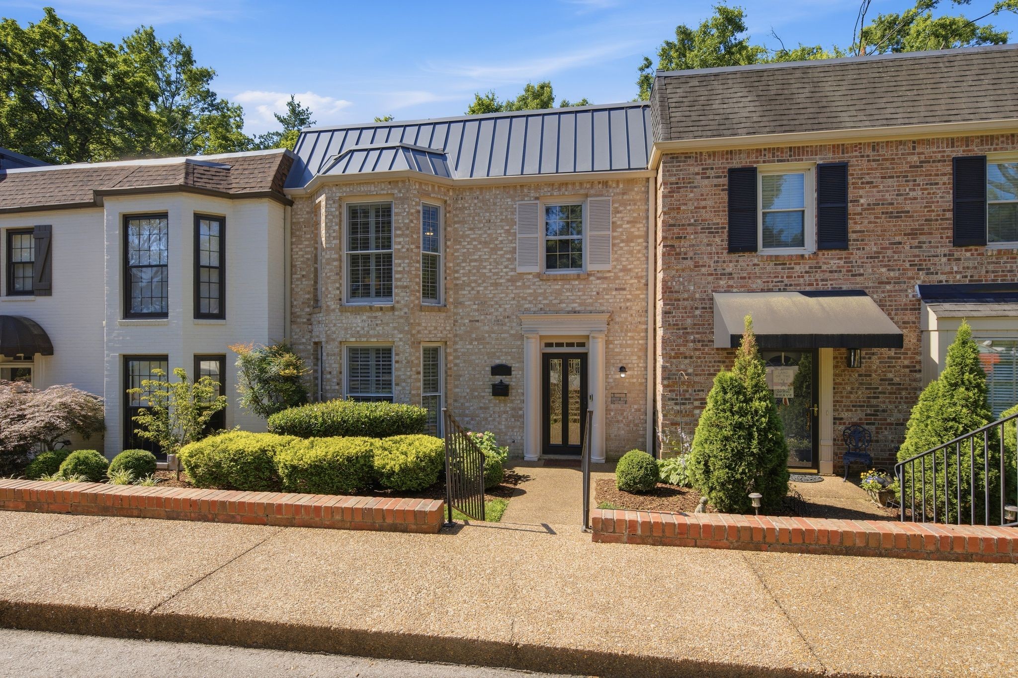 4400 Belmont Park Ter #201, Nashville, TN 37215