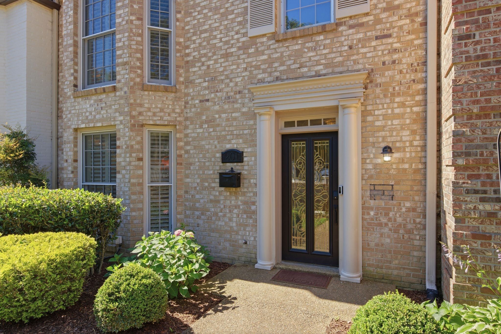 4400 Belmont Park Ter #201, Nashville, TN 37215