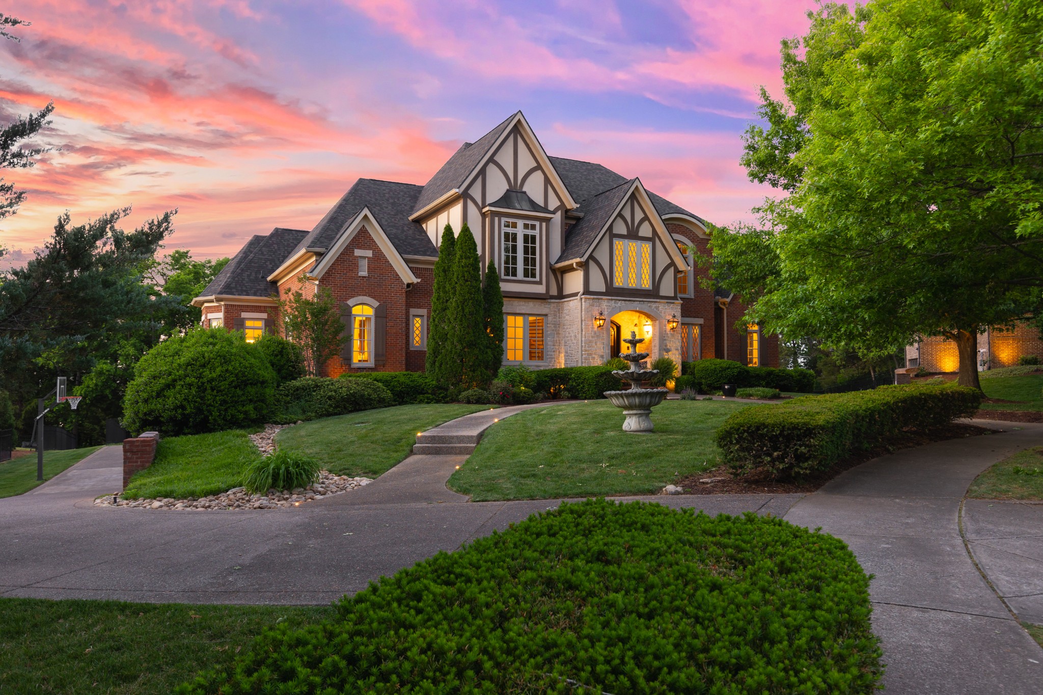 9254 Wardley Park Ln, Brentwood, TN 37027