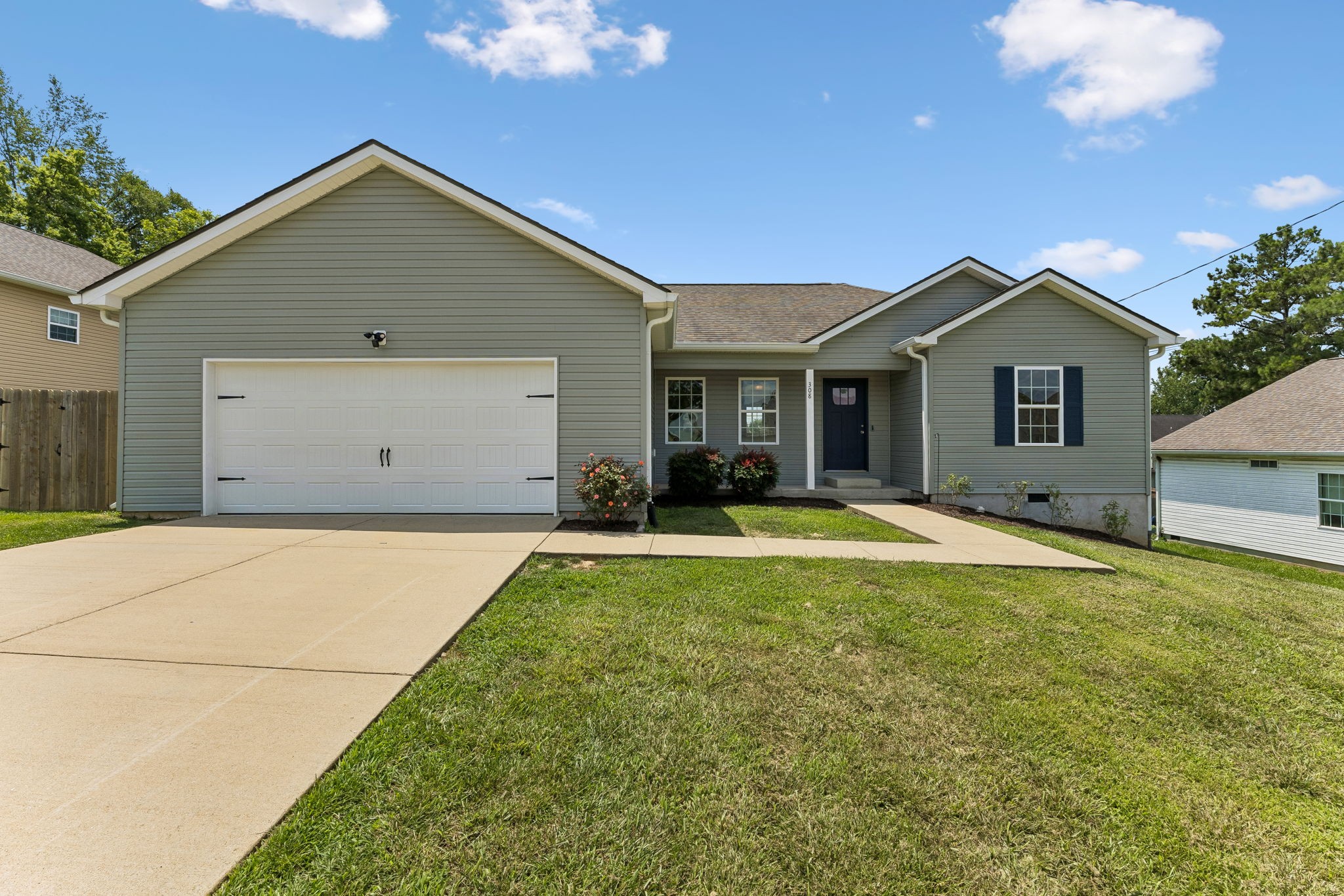 308 Marymont Ln, Columbia, TN 38401