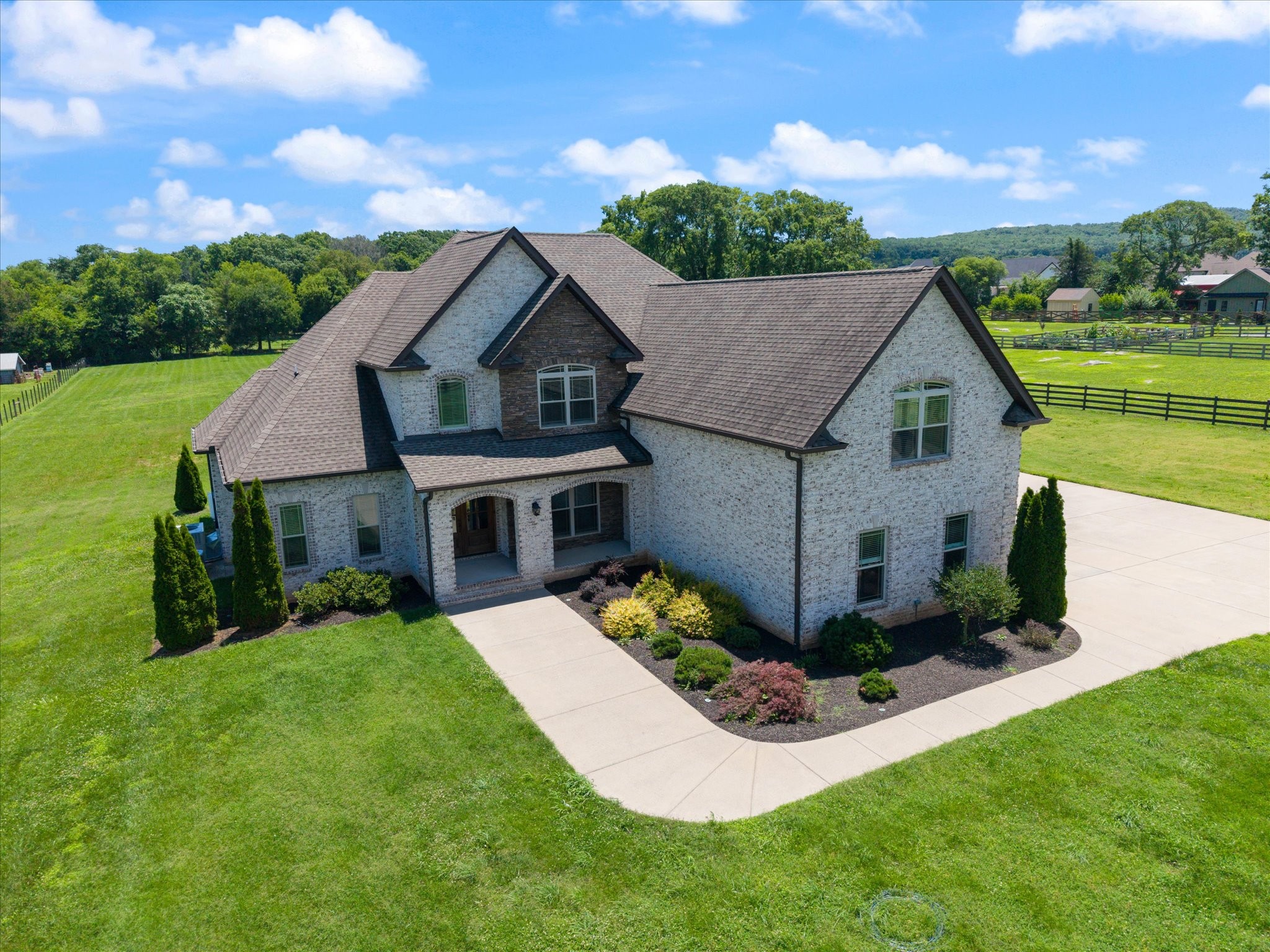 2934 Stewart Creek Rd, Murfreesboro, TN 37129