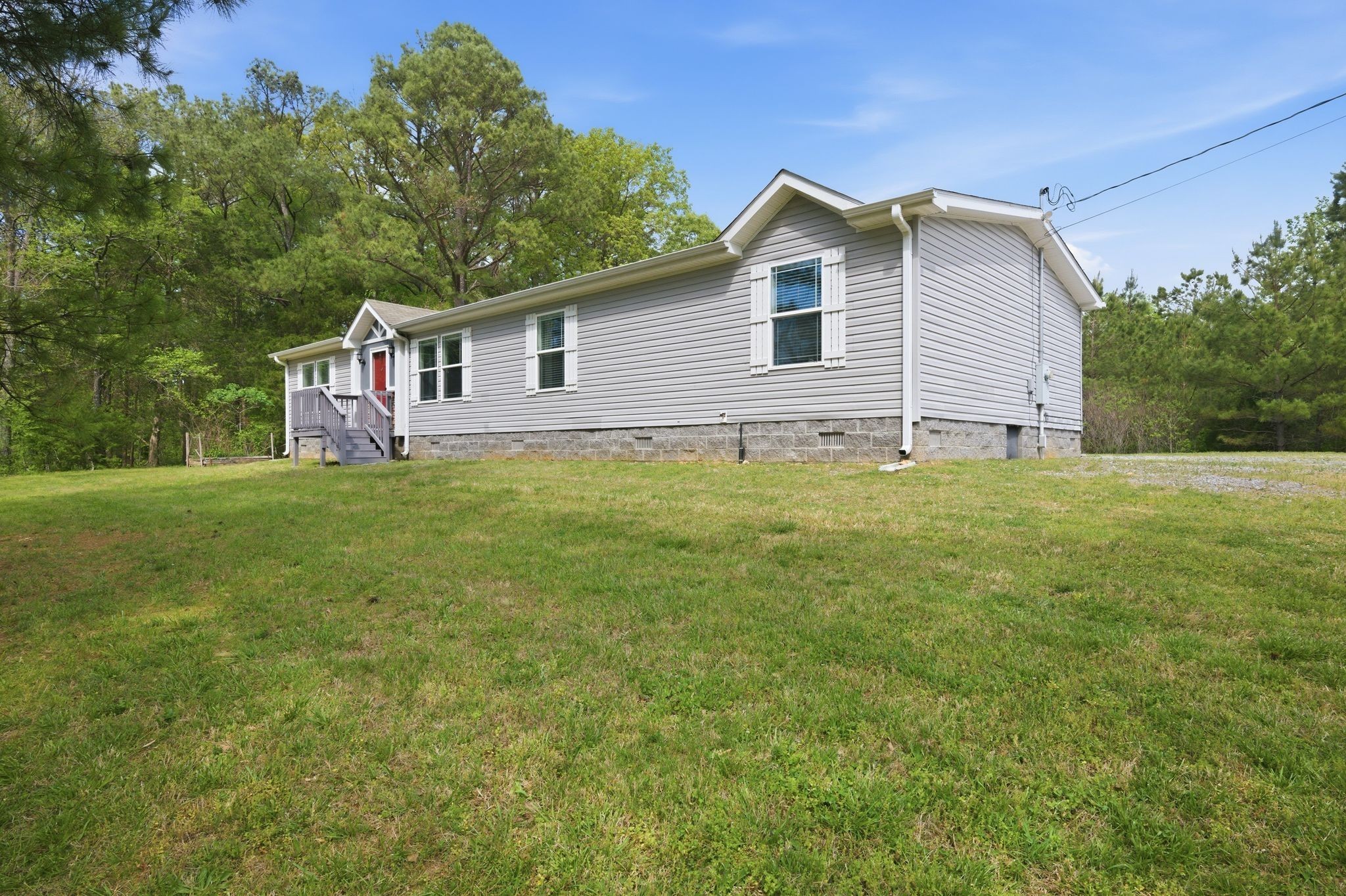 1850 Little Bartons Creek Rd, Cumberland Furnace, TN 37051
