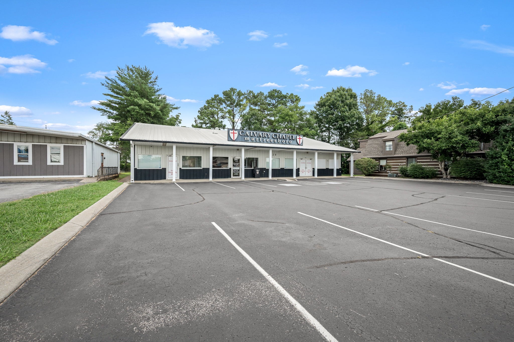 229 River Rock Blvd, Murfreesboro, TN 37128