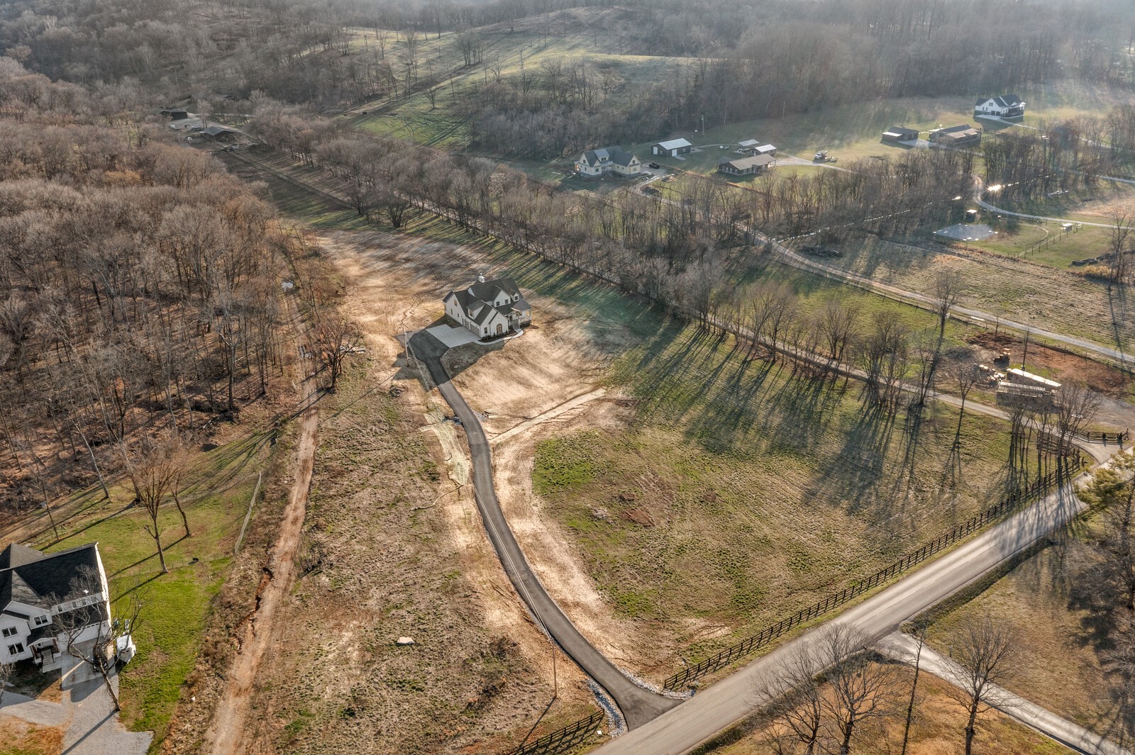 4289 Moore Ln, Culleoka, TN 38451