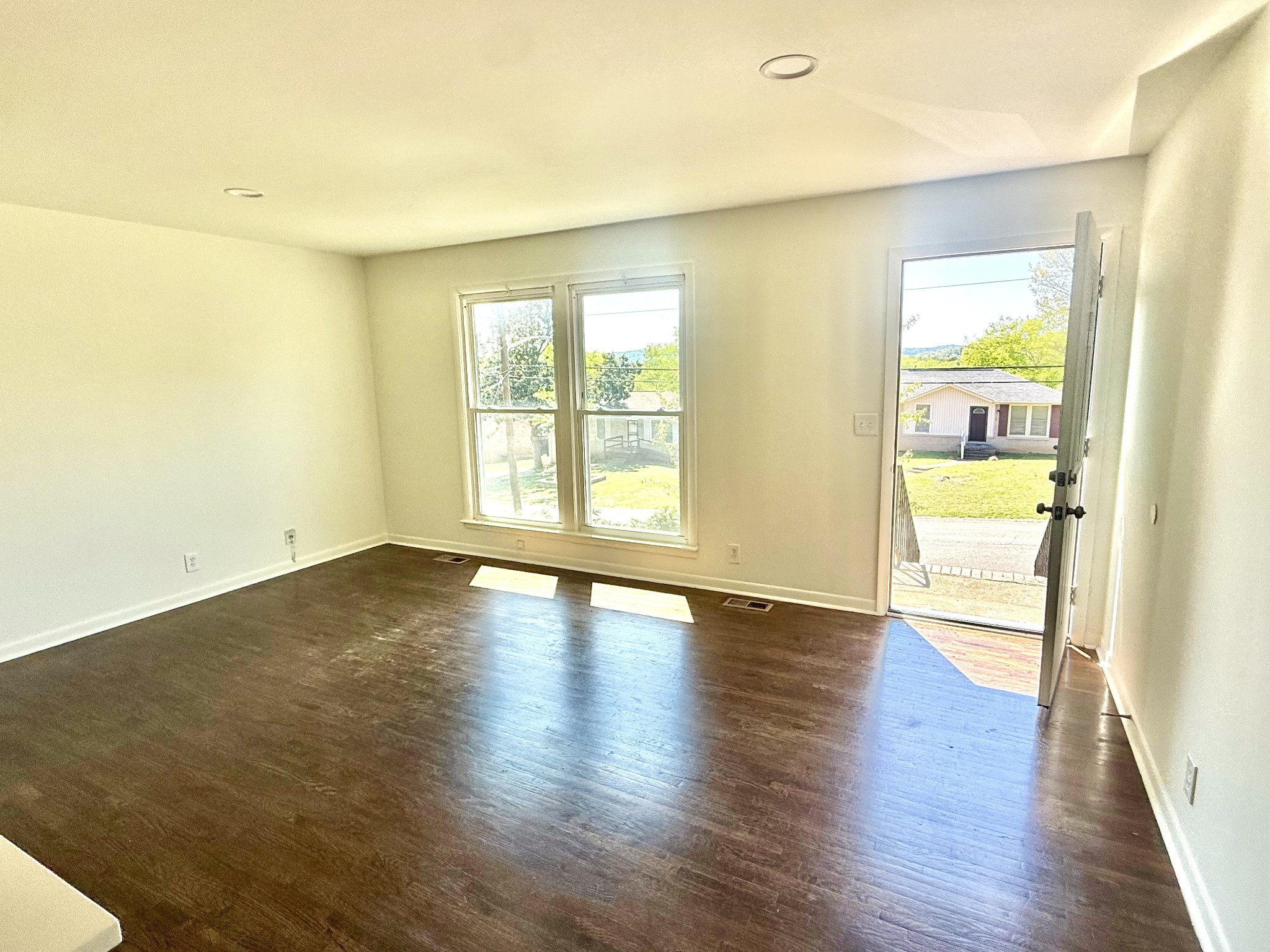 638 Hicks Rd, Nashville, TN 37221