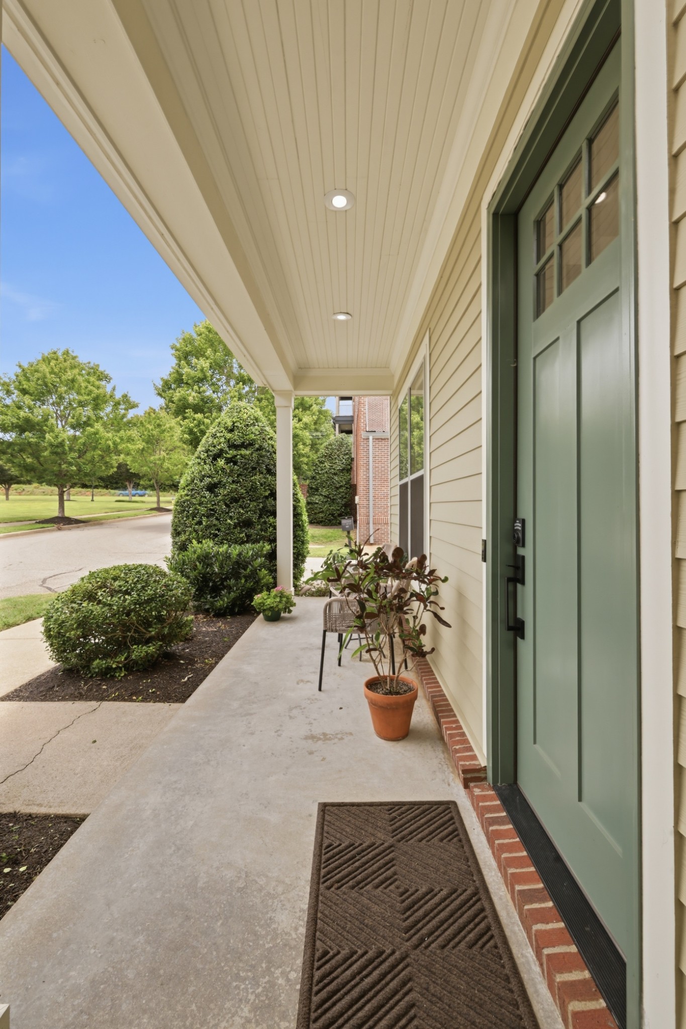 151 Augusta Ave, Pleasant View, TN 37146