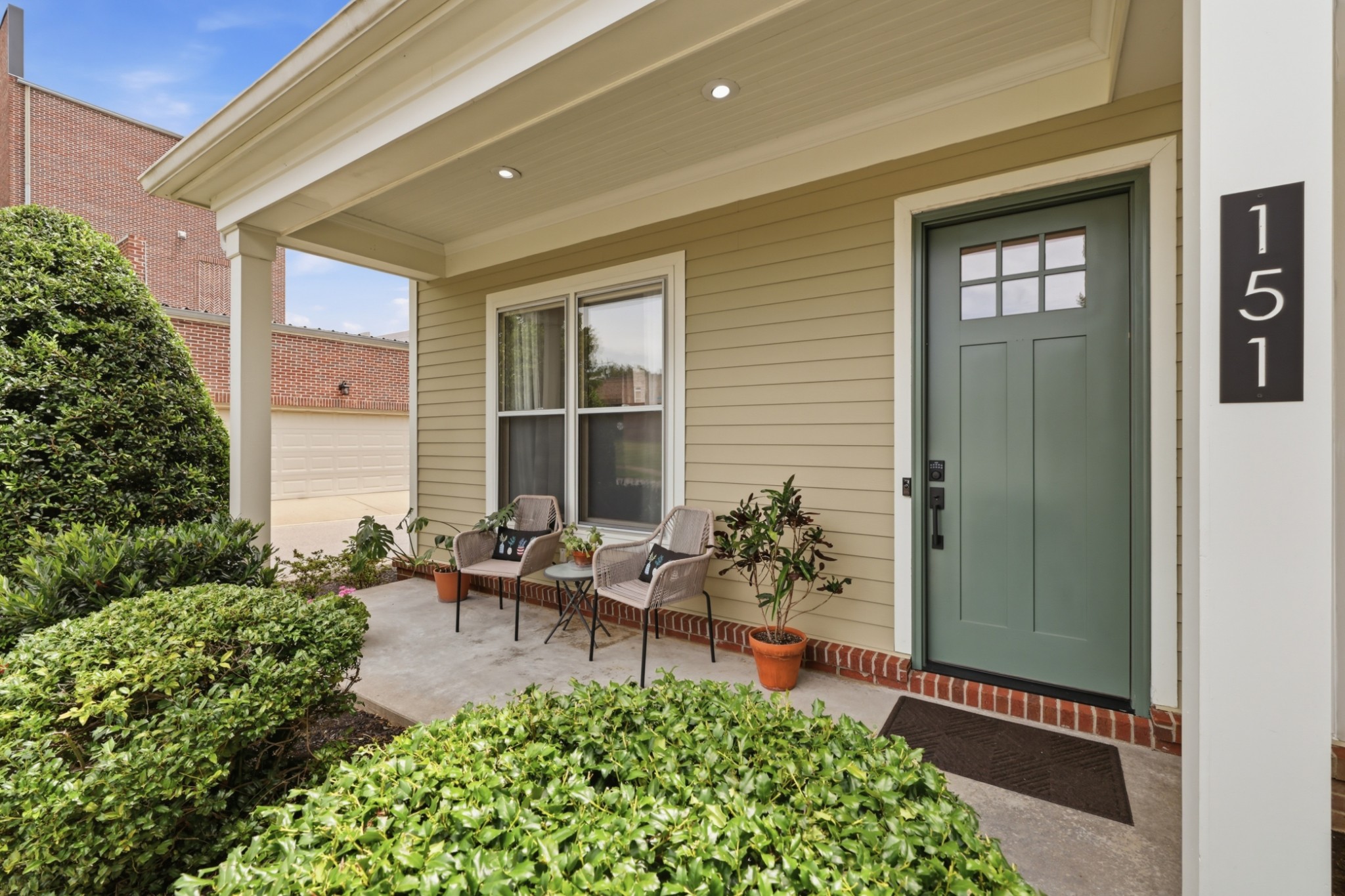 151 Augusta Ave, Pleasant View, TN 37146