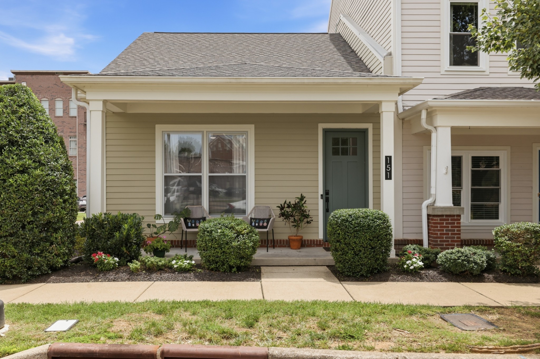 151 Augusta Ave, Pleasant View, TN 37146