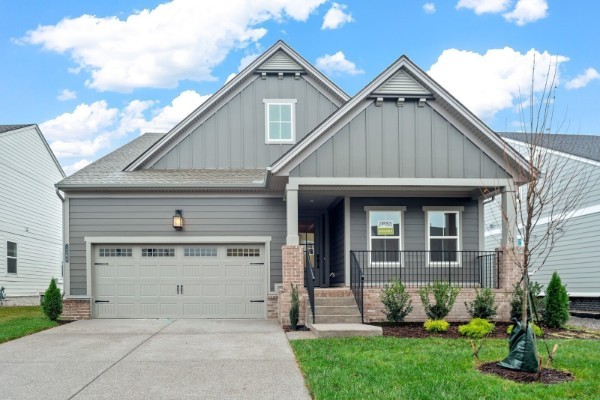 1065 Cherry Tree Dr, Mount Juliet, TN 37122