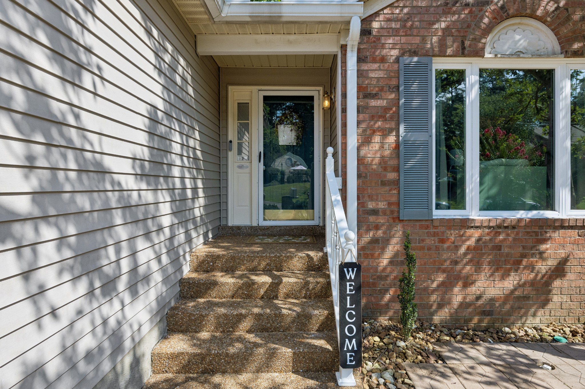 2180 Strombury Dr, Hermitage, TN 37076