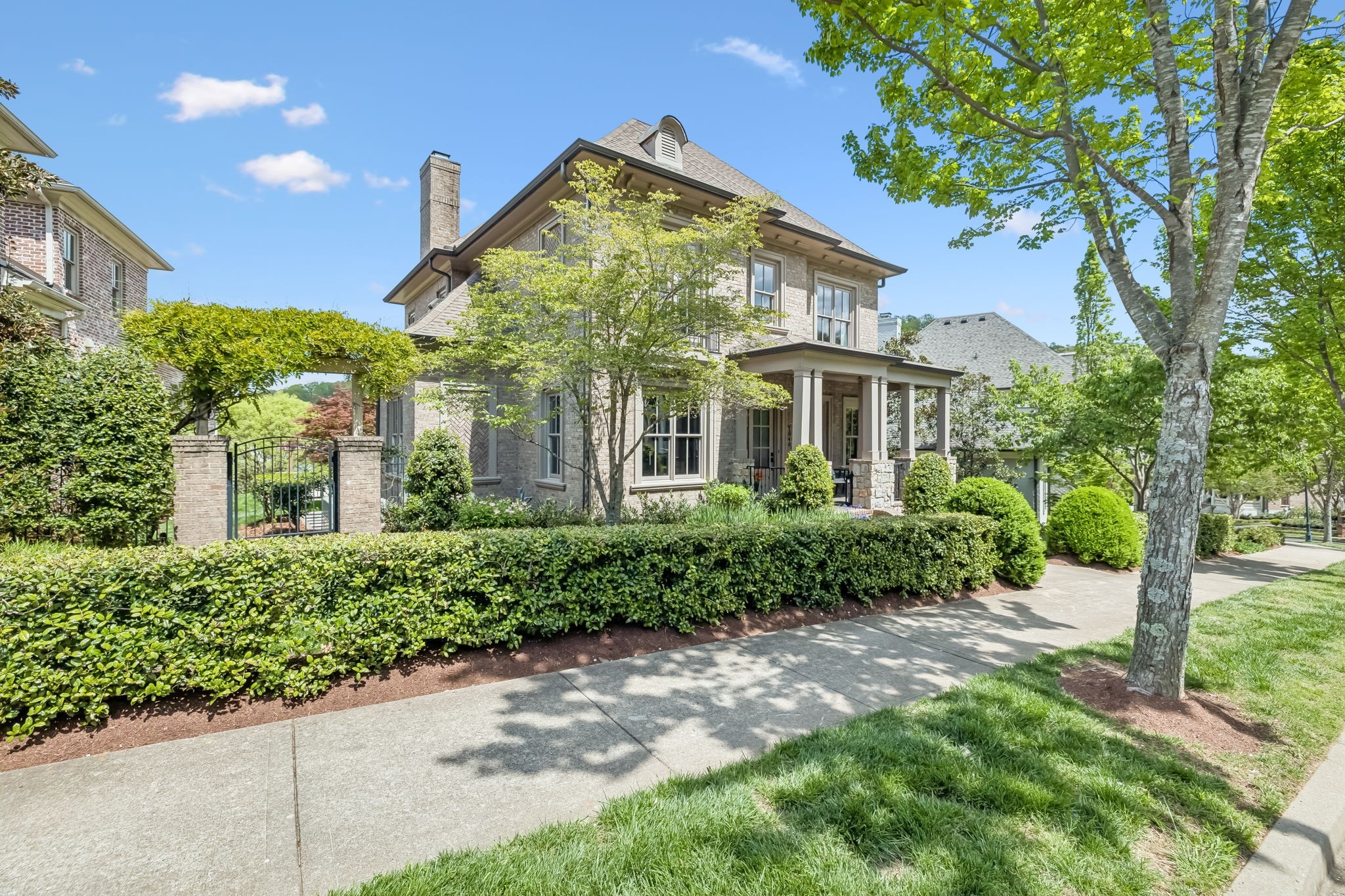 1040 Falling Leaf Cir, Brentwood, TN 37027